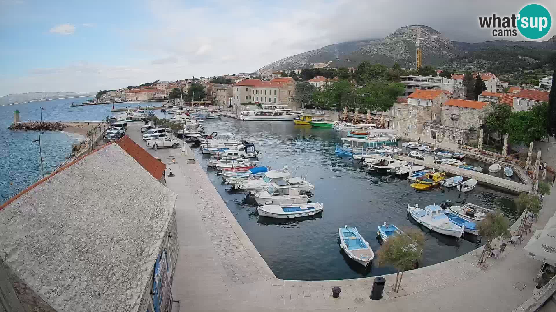 Webcam Bol Hafen – Liveblick auf Bol Riva & Marina