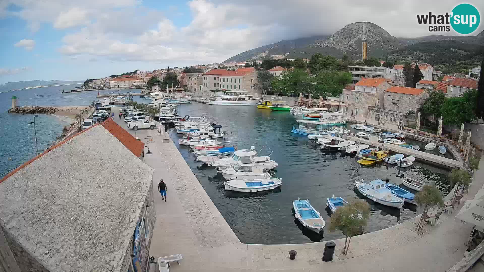 Webcam Bol Hafen – Liveblick auf Bol Riva & Marina