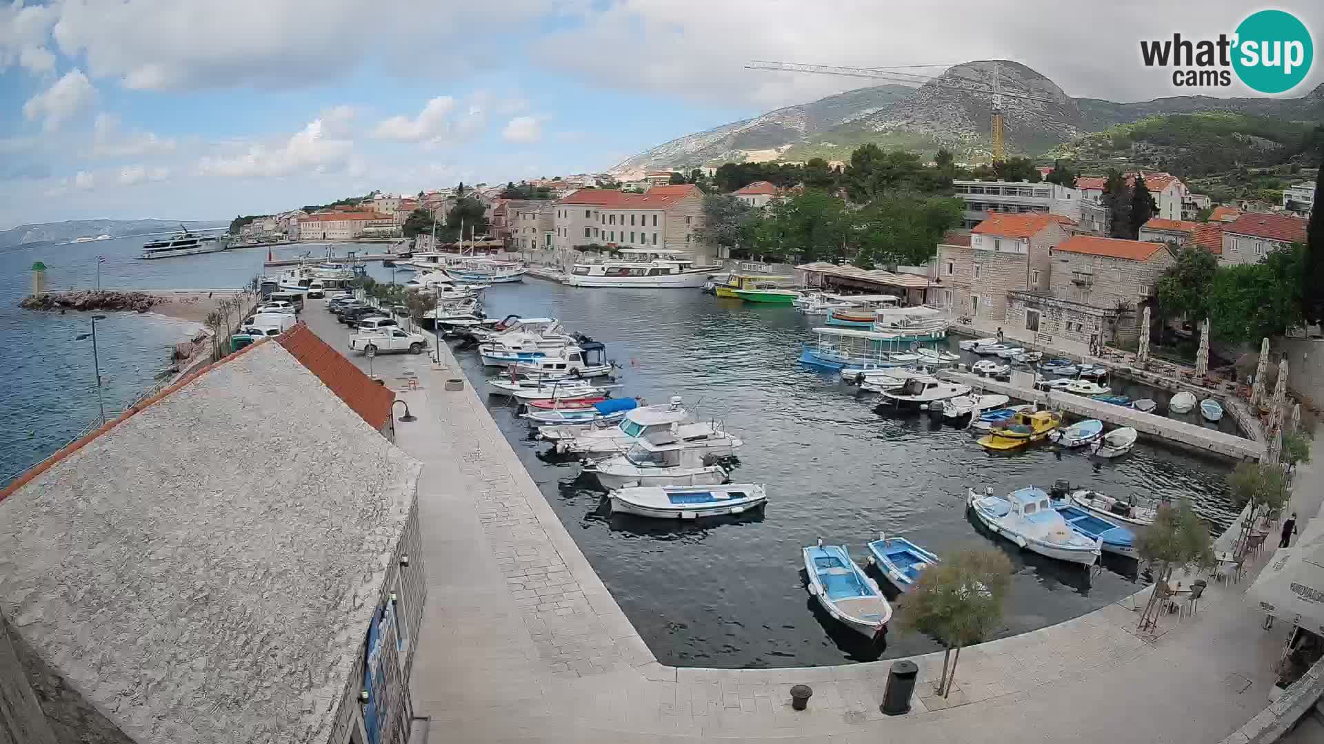 Webcam Bol Hafen – Liveblick auf Bol Riva & Marina