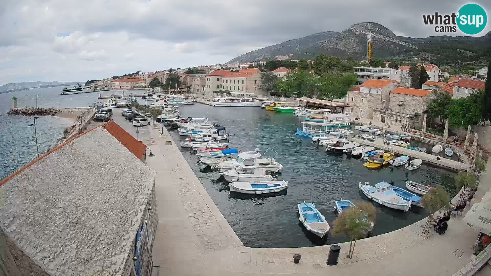 Webcam Bol Harbour – Live View of Bol Riva & Marina