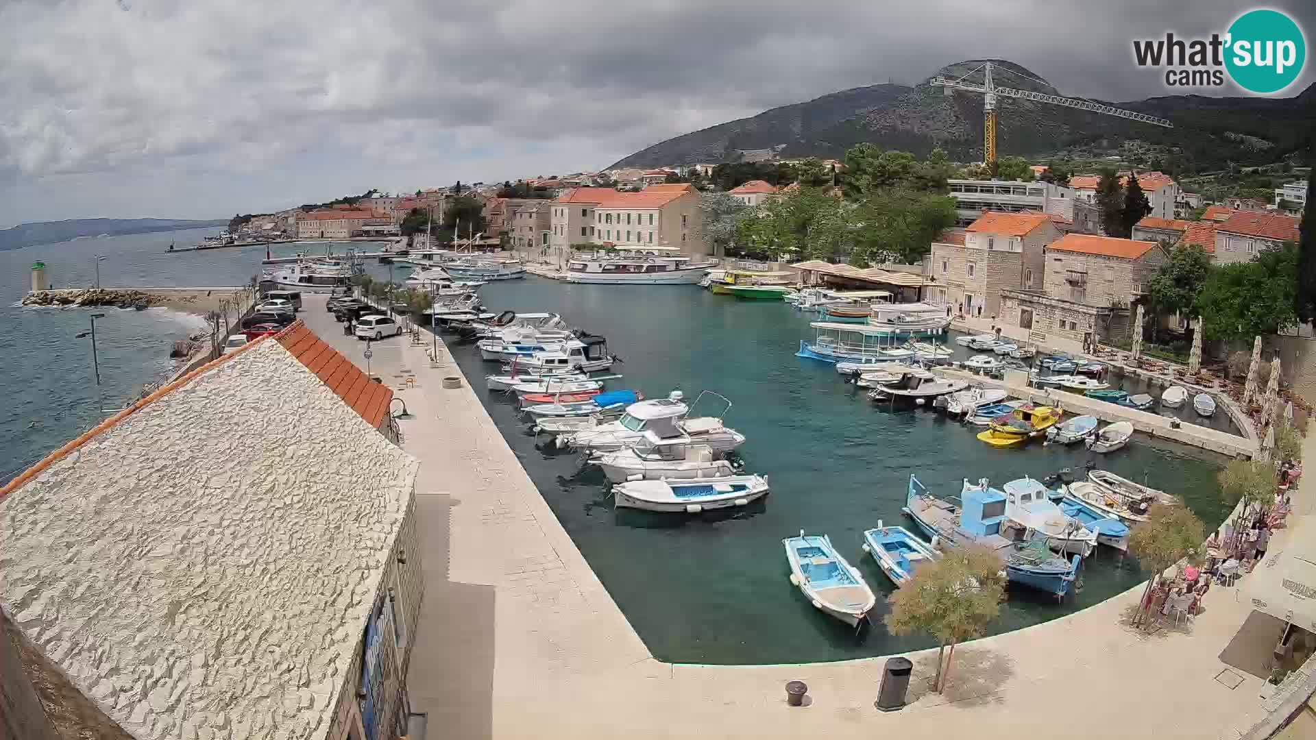 Webcam Bol Harbour – Live View of Bol Riva & Marina