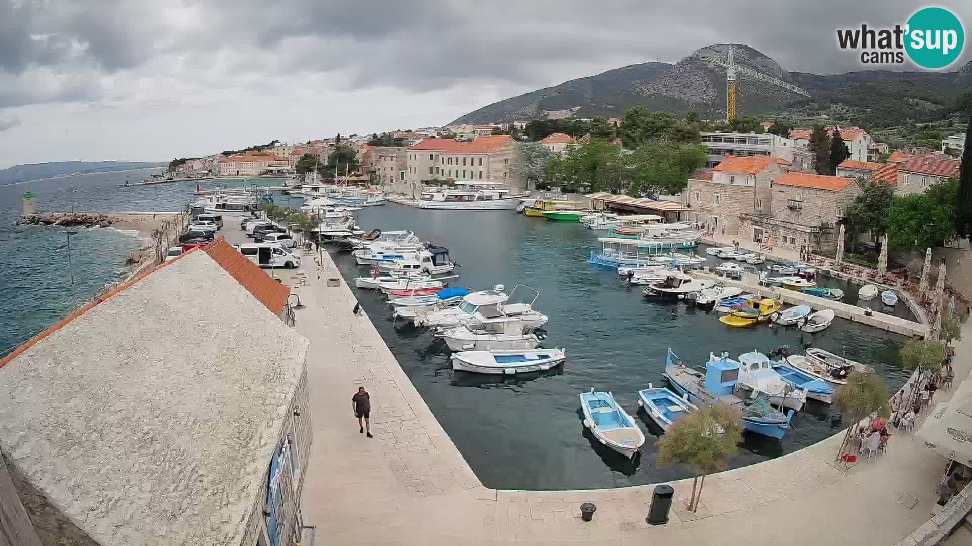 Webcam Bol Hafen – Liveblick auf Bol Riva & Marina