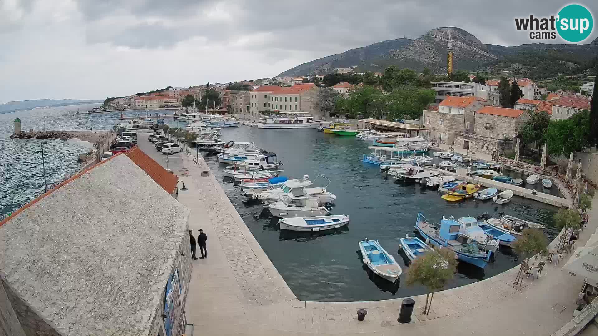 Webcam Bol Hafen – Liveblick auf Bol Riva & Marina