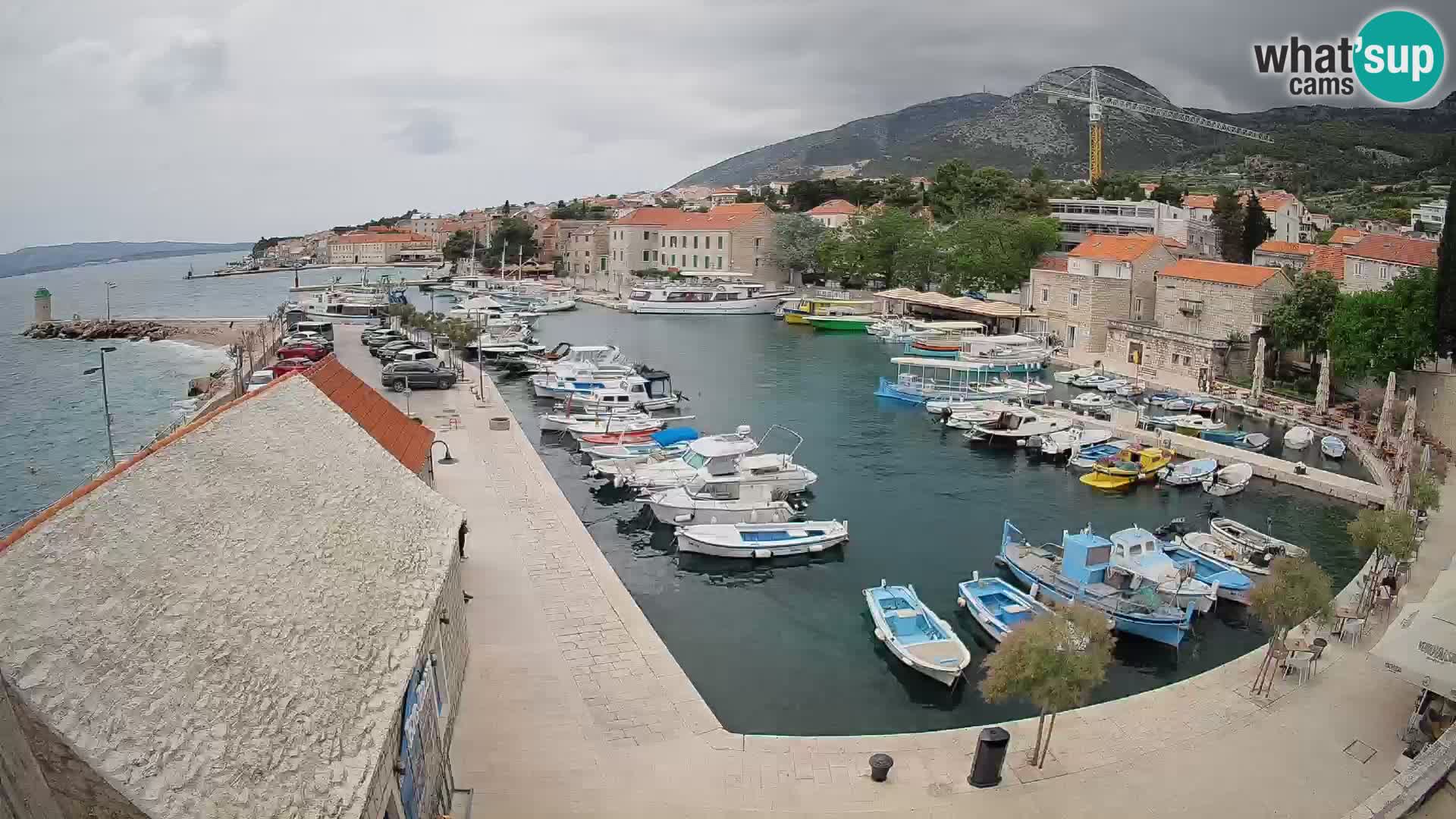 Webcam Bol Harbour – Live View of Bol Riva & Marina