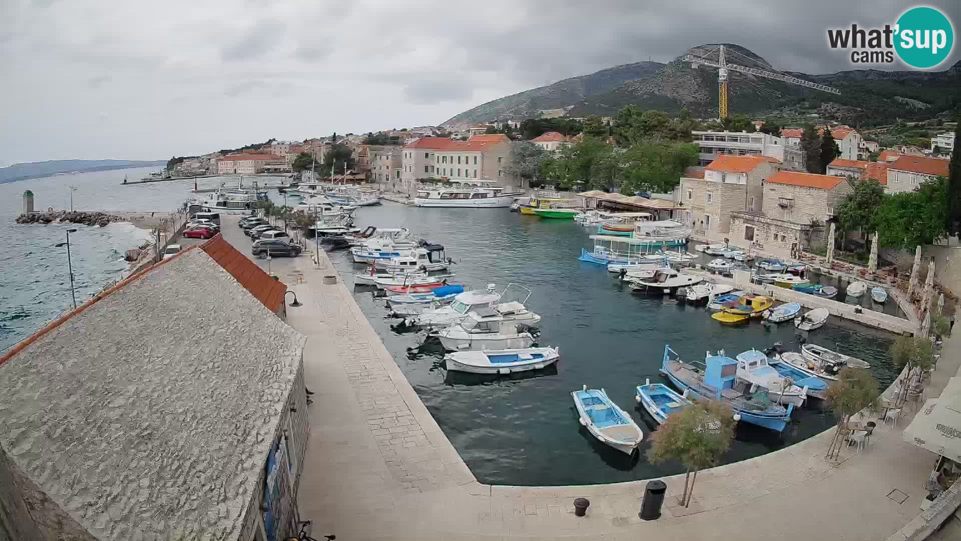 Webcam Bol Harbour – Live View of Bol Riva & Marina