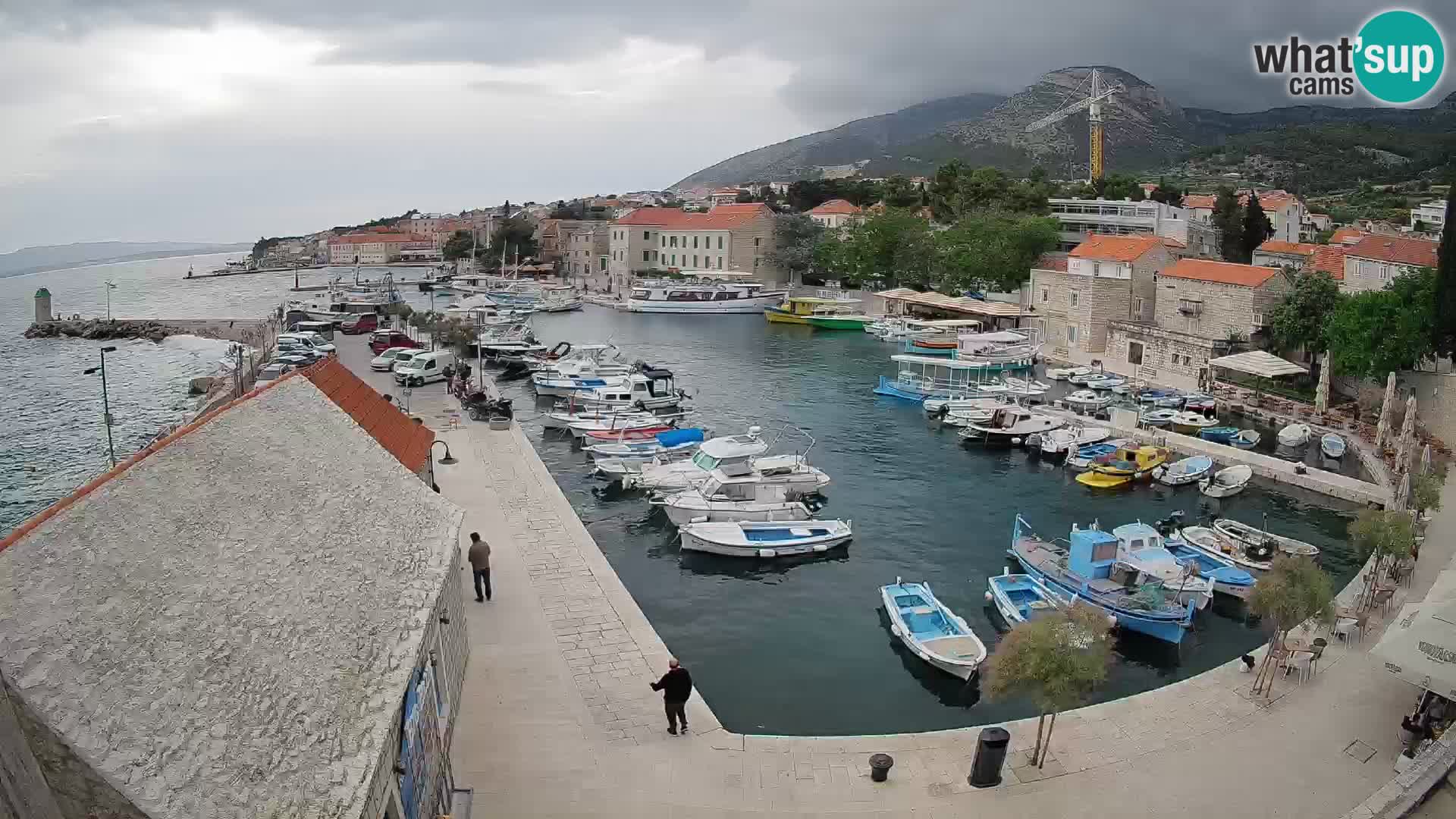Webcam Bol Harbour – Live View of Bol Riva & Marina