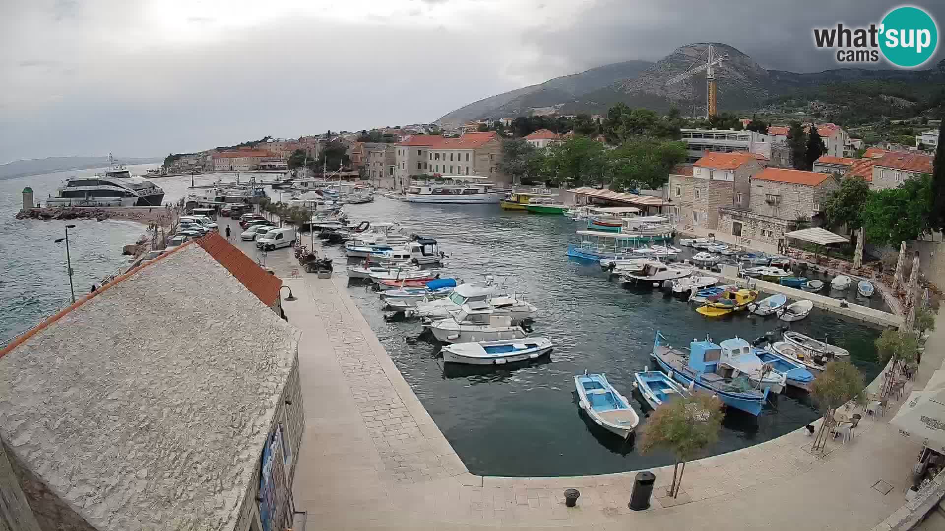 Webcam Bol Harbour – Live View of Bol Riva & Marina