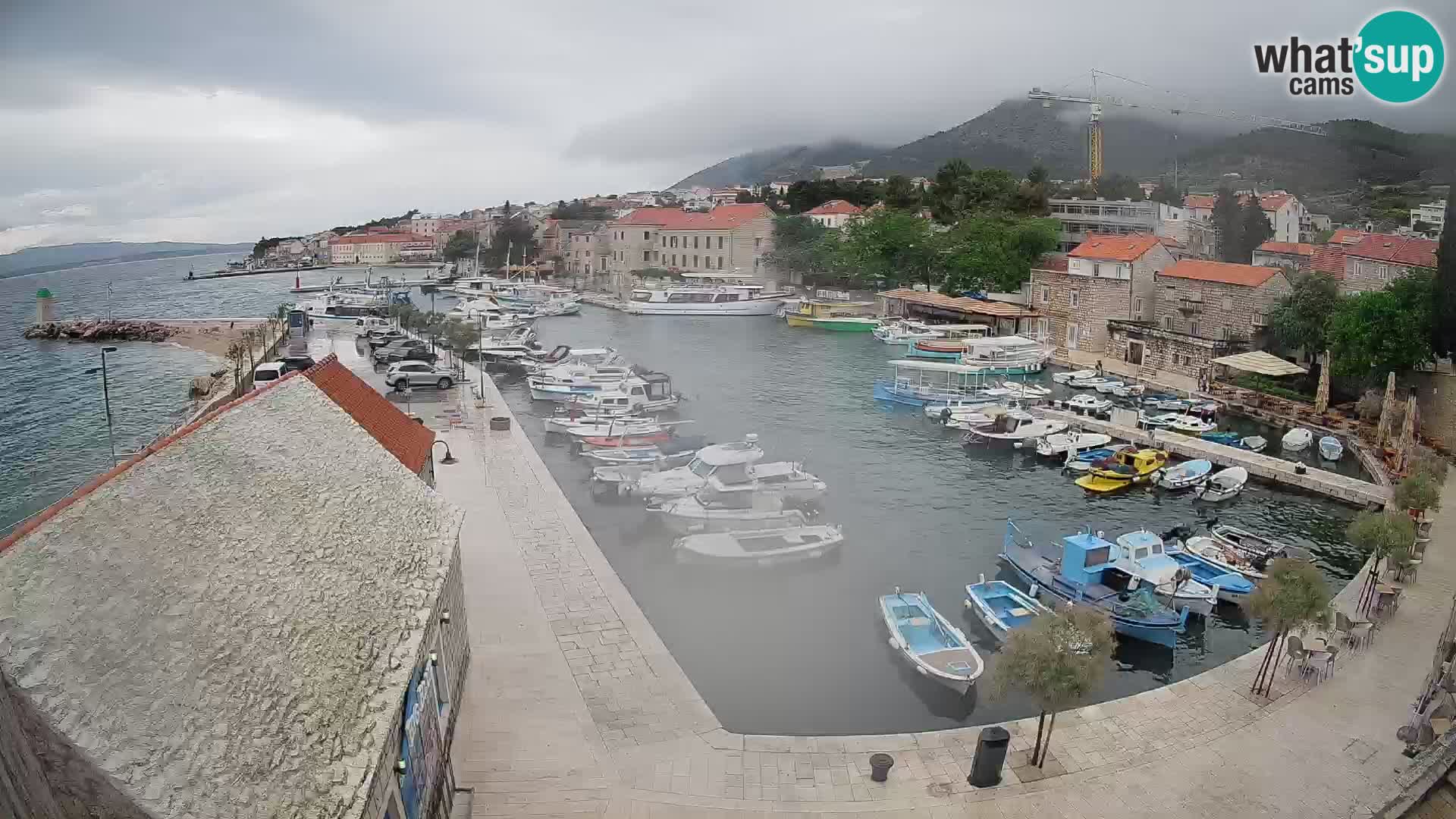 Webcam Bol Harbour – Live View of Bol Riva & Marina
