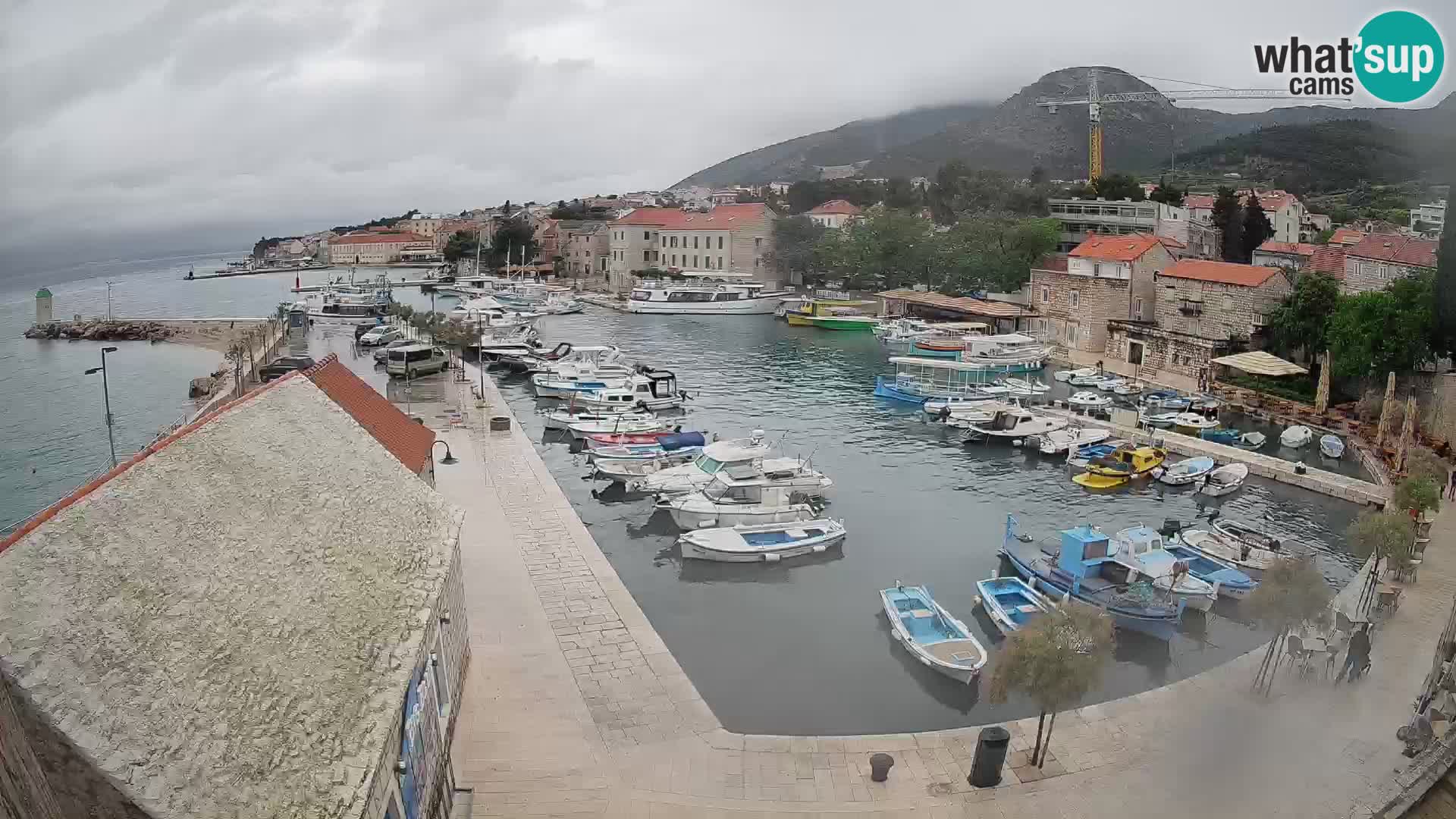 Webcam Bol Harbour – Live View of Bol Riva & Marina