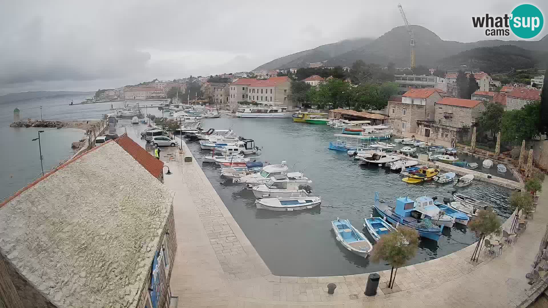 Webcam Bol Harbour – Live View of Bol Riva & Marina