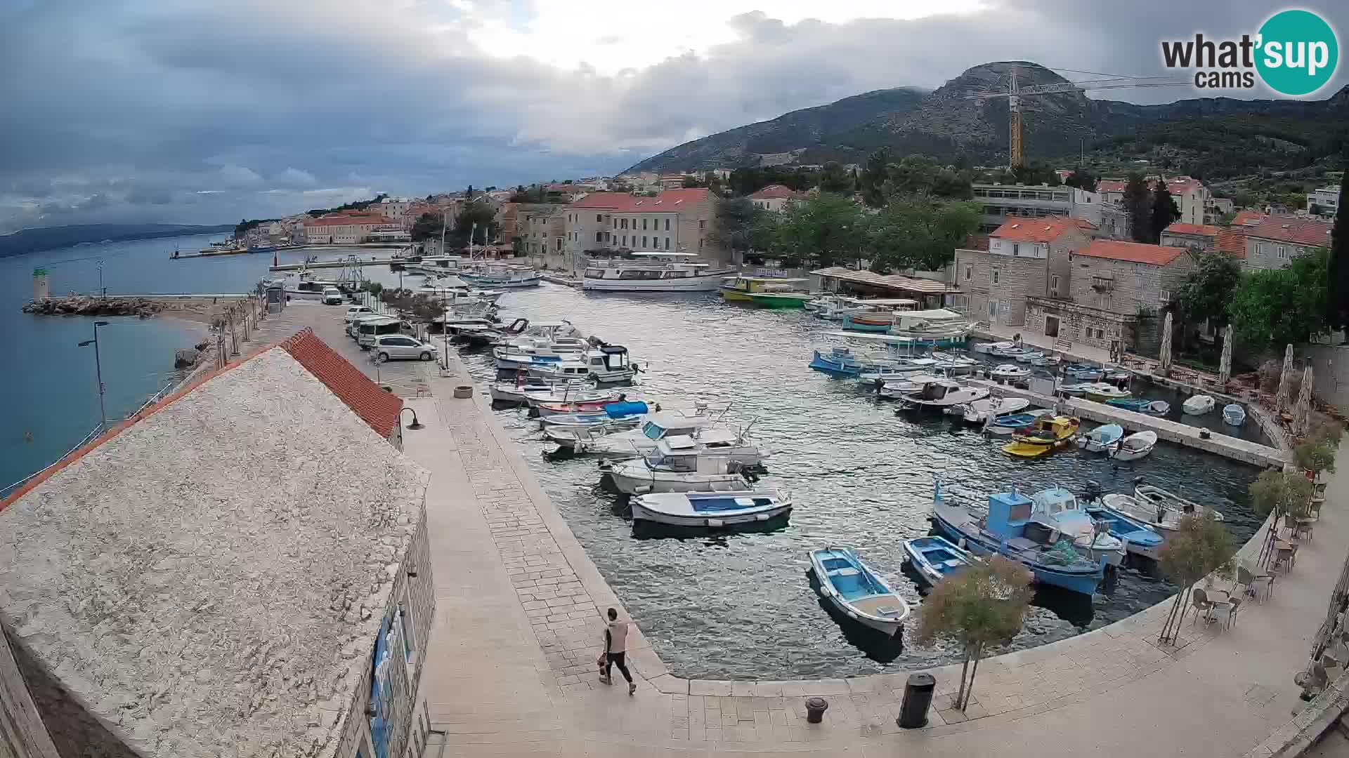 Webcam Bol Harbour – Live View of Bol Riva & Marina