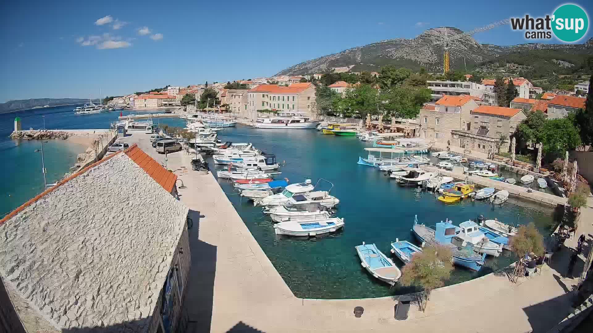 Webcam Bol Harbour – Live View of Bol Riva & Marina