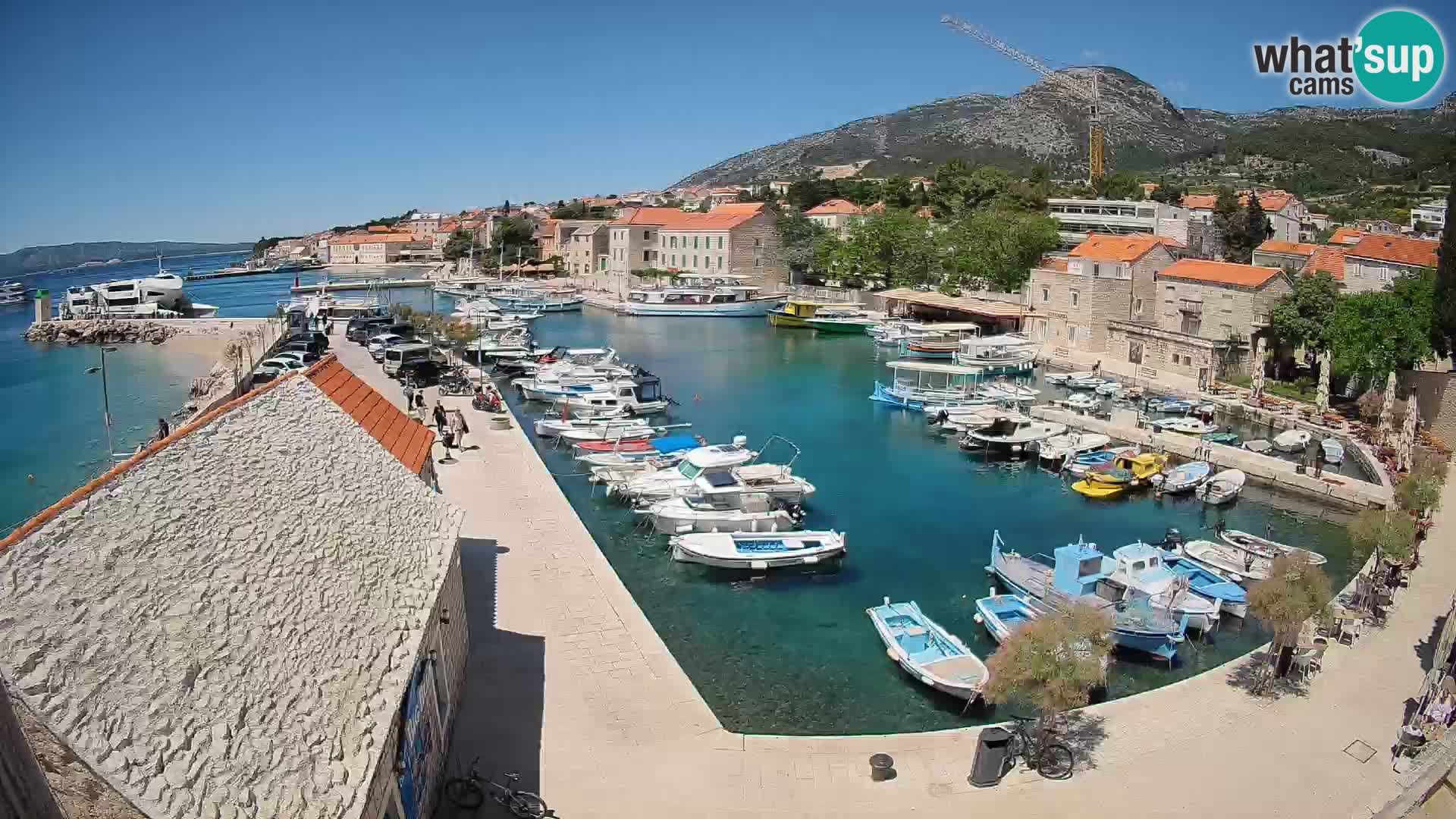 Webcam Bol Harbour – Live View of Bol Riva & Marina