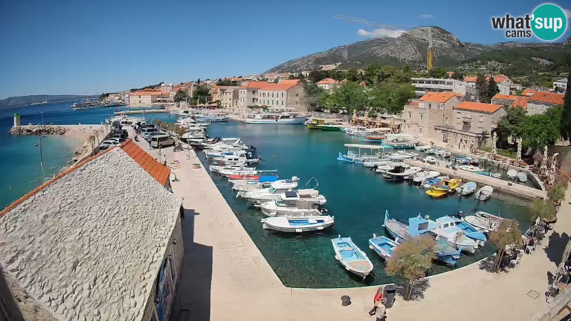 Webcam Bol Harbour – Live View of Bol Riva & Marina