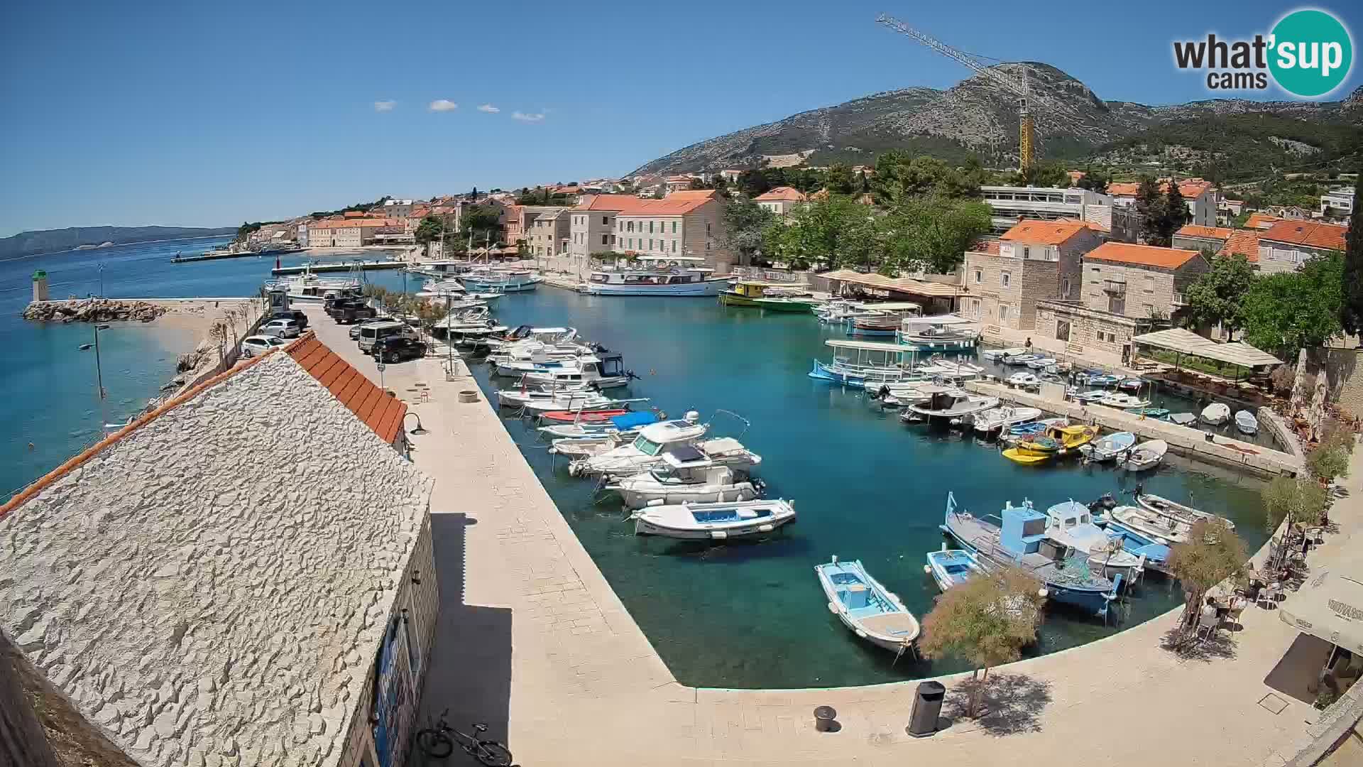 Webcam Bol Harbour – Live View of Bol Riva & Marina