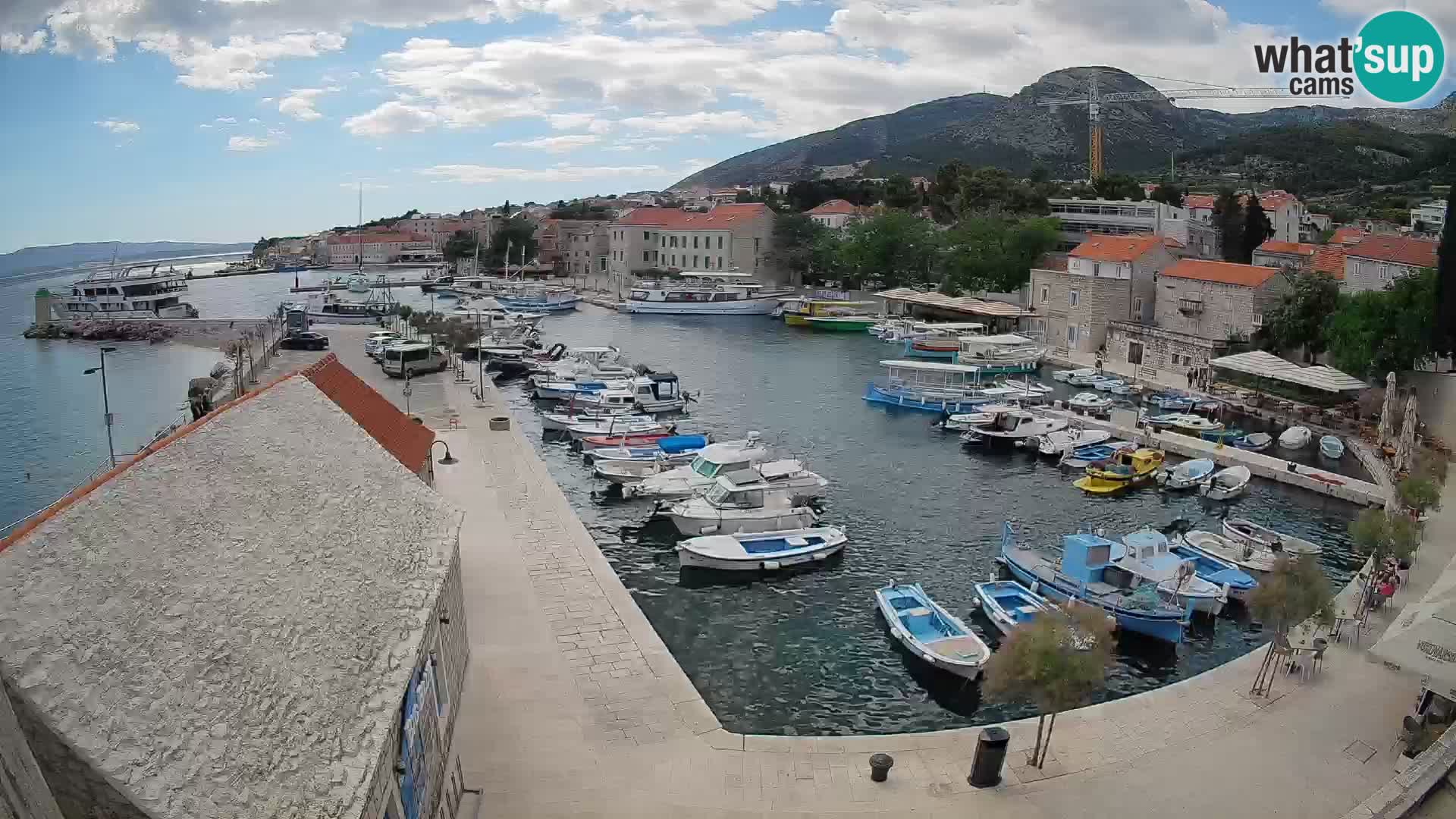 Webcam Bol Harbour – Live View of Bol Riva & Marina