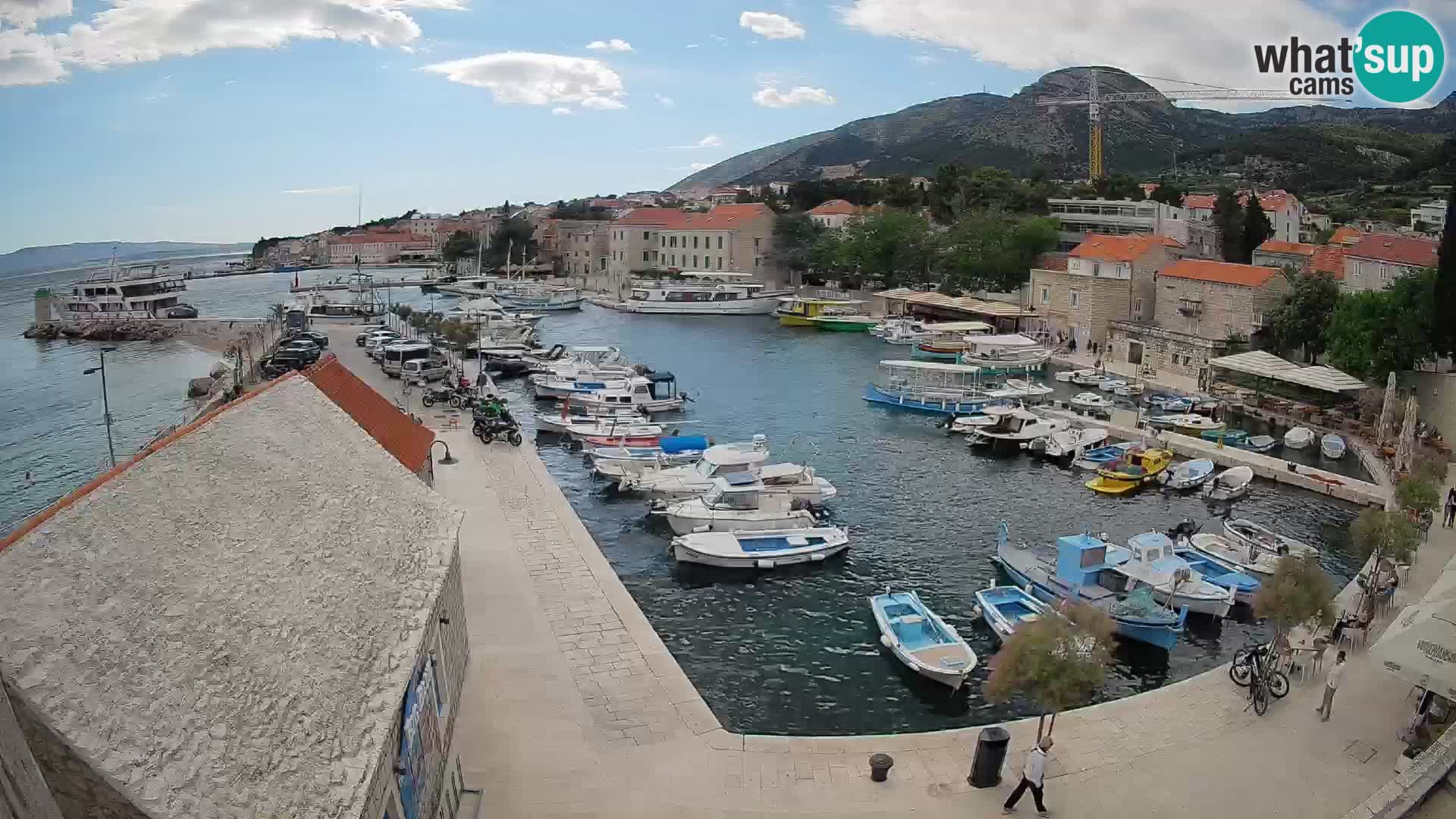 Webcam Bol Harbour – Live View of Bol Riva & Marina