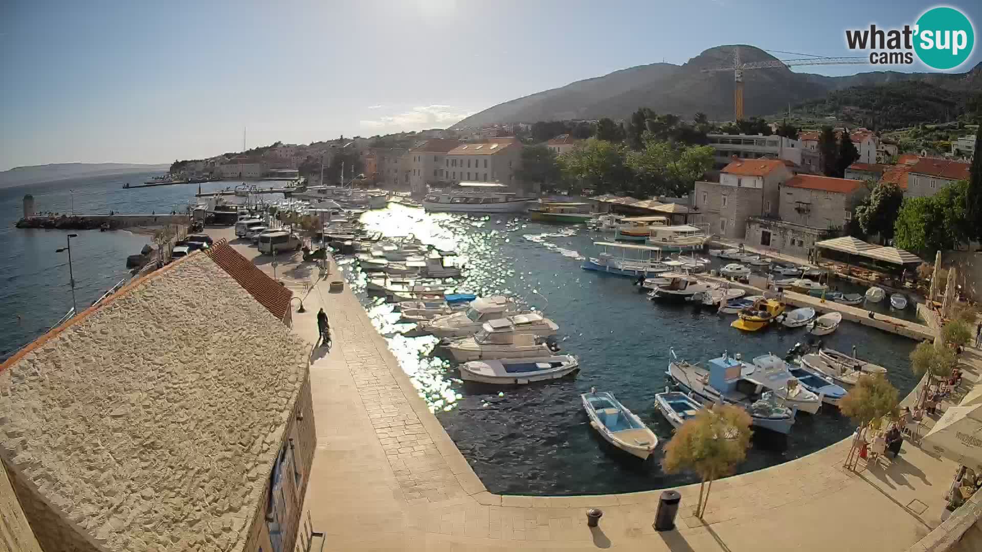 Webcam Bol Harbour – Live View of Bol Riva & Marina