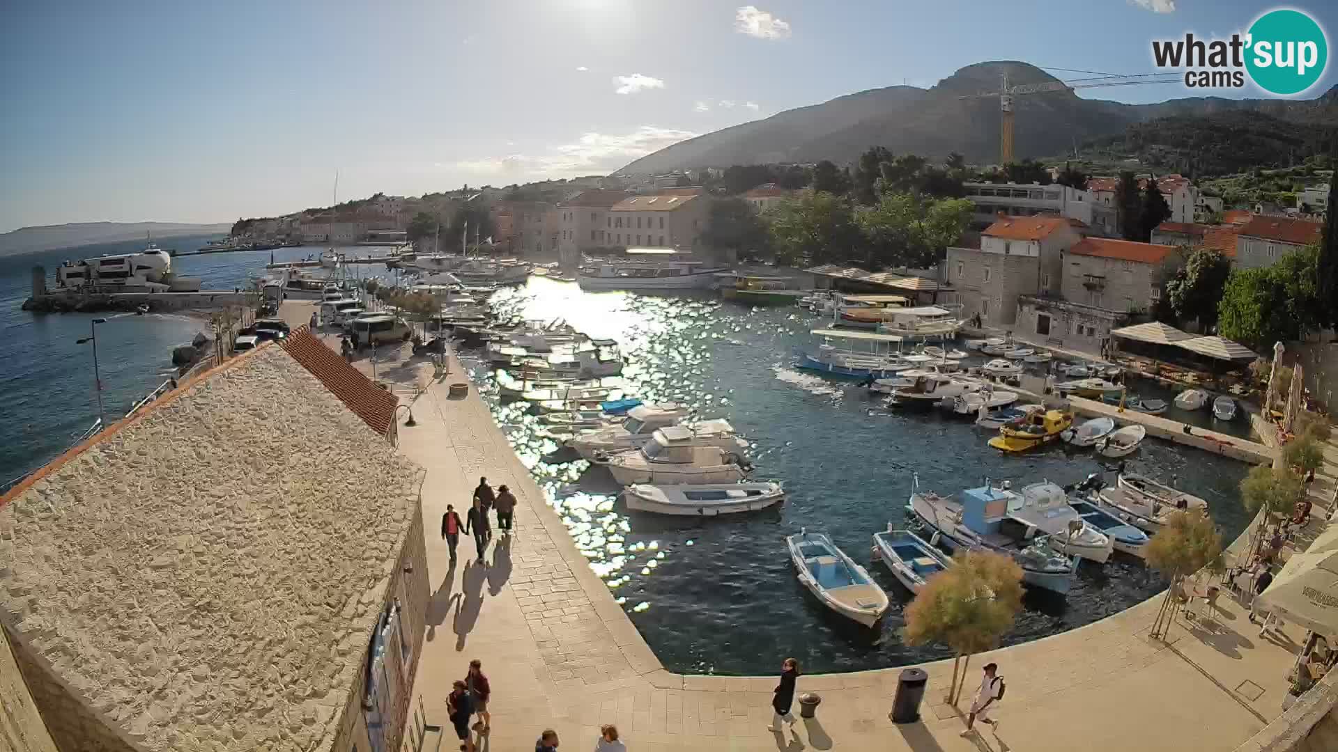 Webcam Bol Harbour – Live View of Bol Riva & Marina