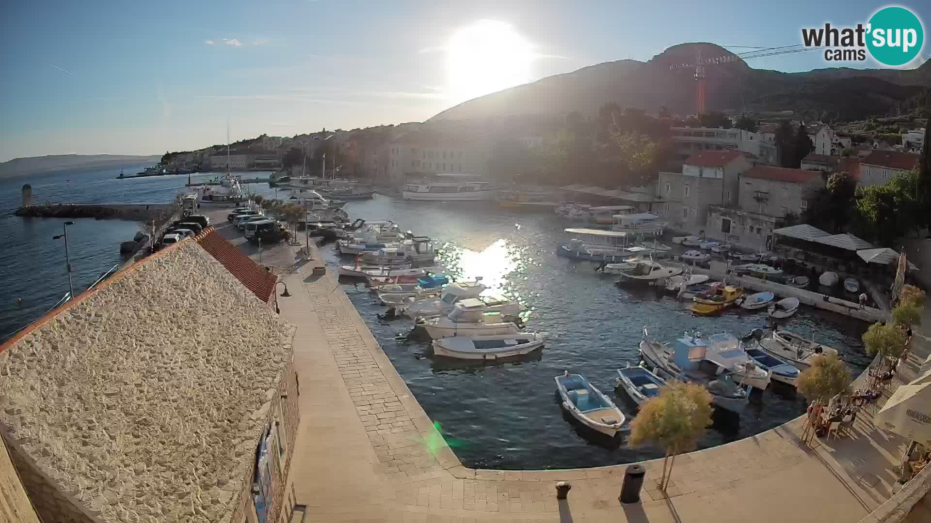 Webcam Bol Hafen – Liveblick auf Bol Riva & Marina
