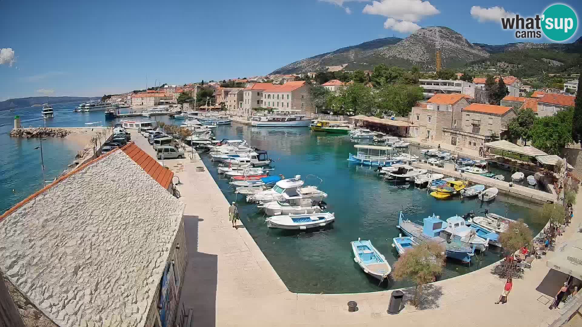 Webcam Bol Harbour – Live View of Bol Riva & Marina