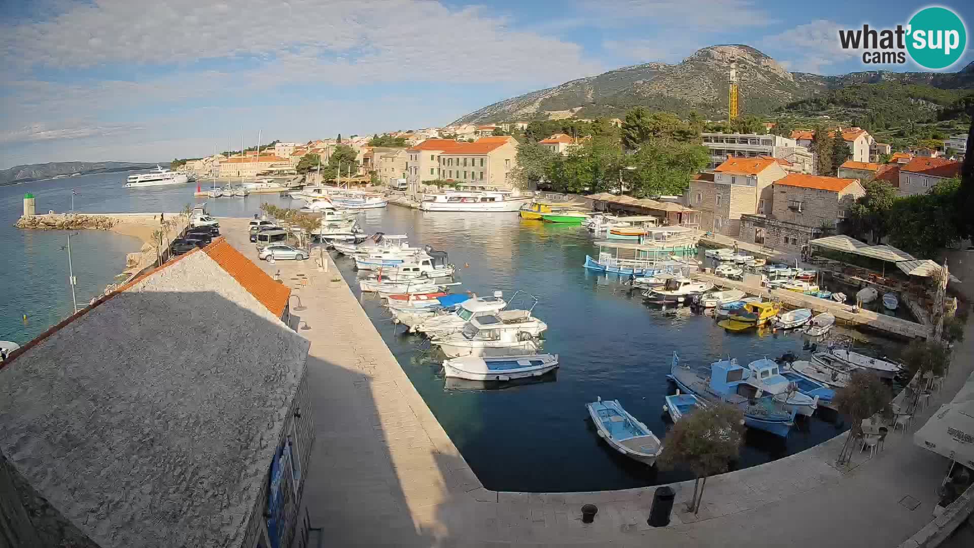 Webcam Bol Hafen – Liveblick auf Bol Riva & Marina