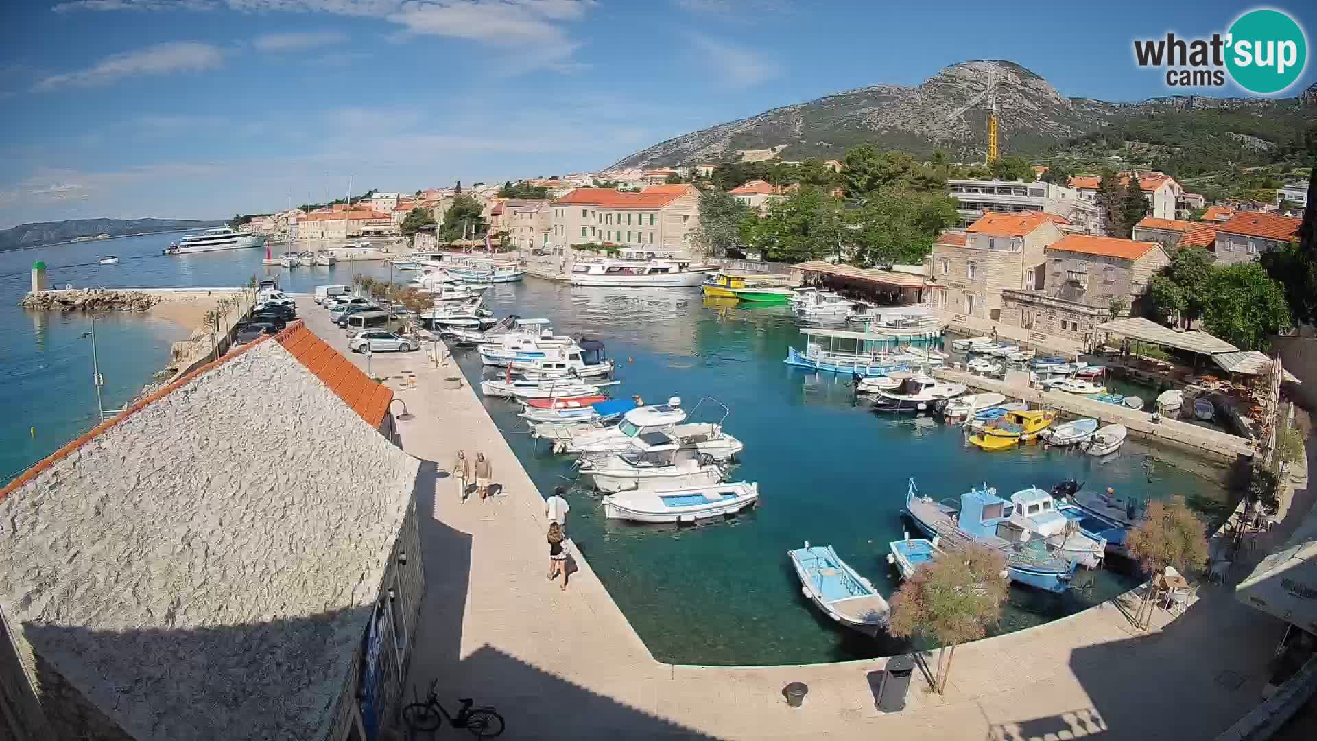 Webcam Bol Harbour – Live View of Bol Riva & Marina