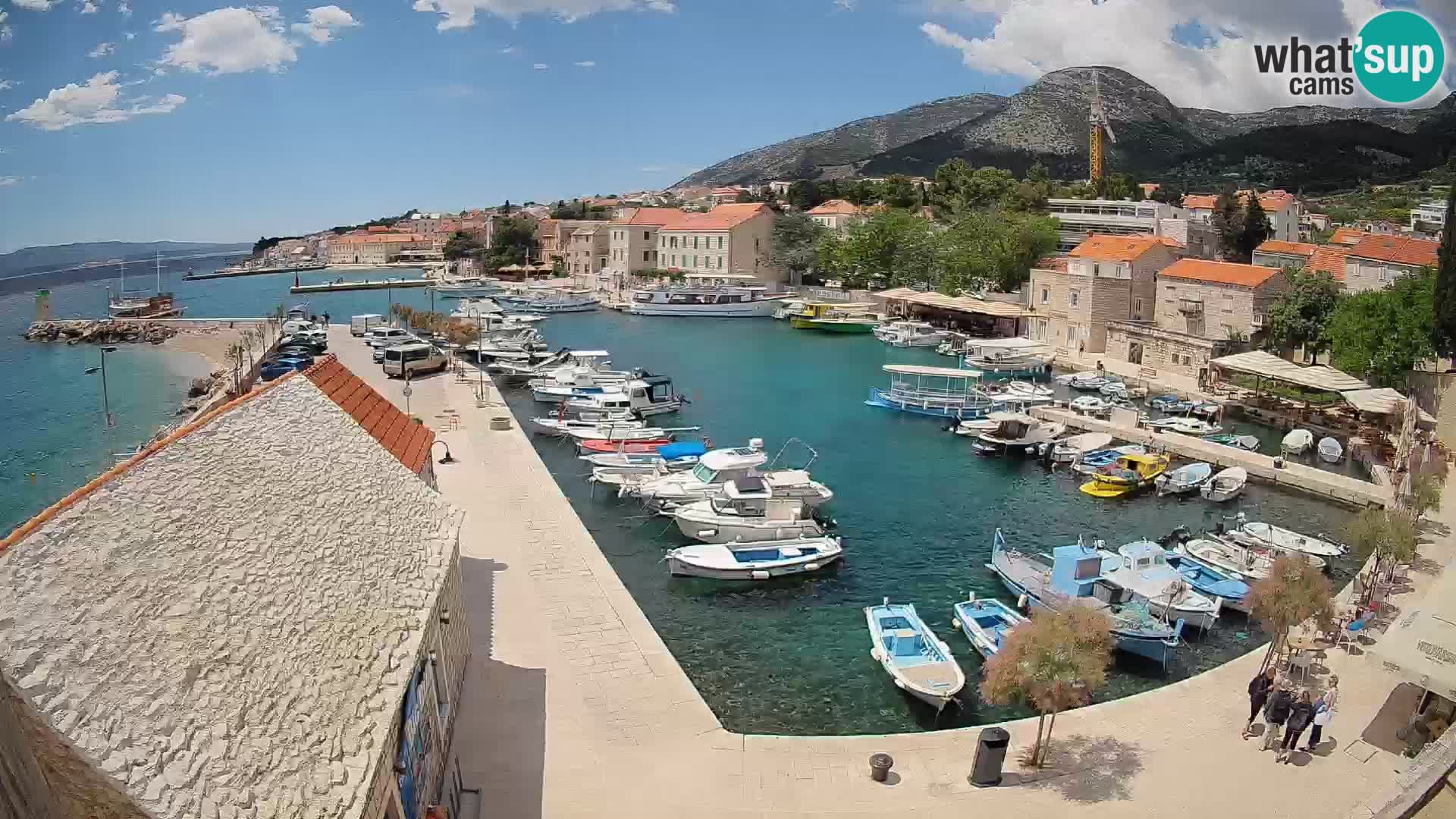 Webcam Bol Hafen – Liveblick auf Bol Riva & Marina