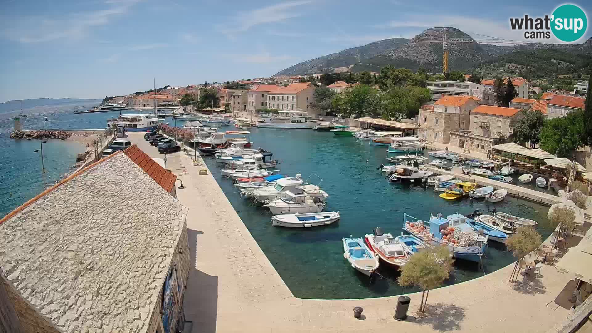 Webcam Bol Harbour – Live View of Bol Riva & Marina