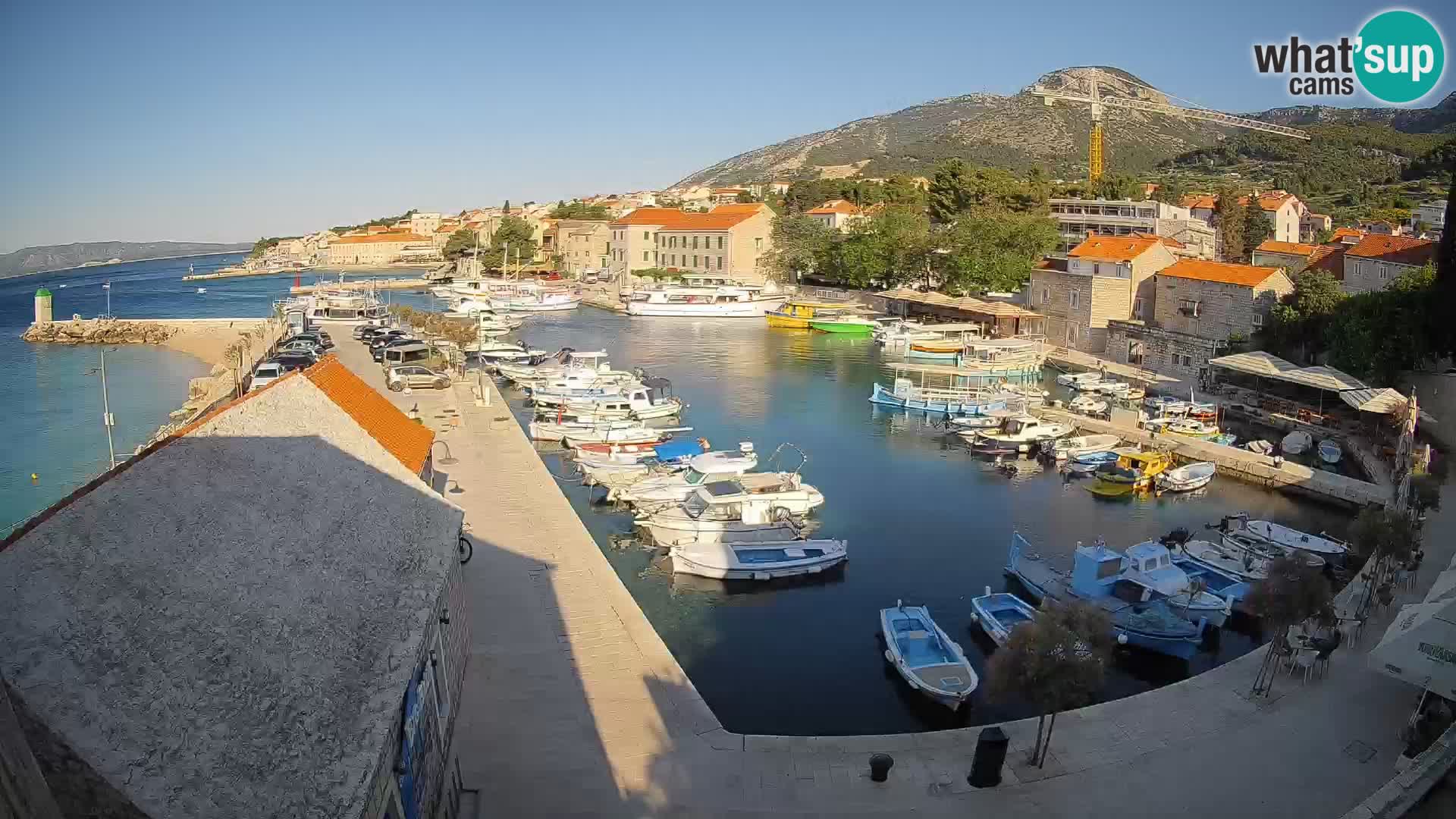Webcam Bol Harbour – Live View of Bol Riva & Marina