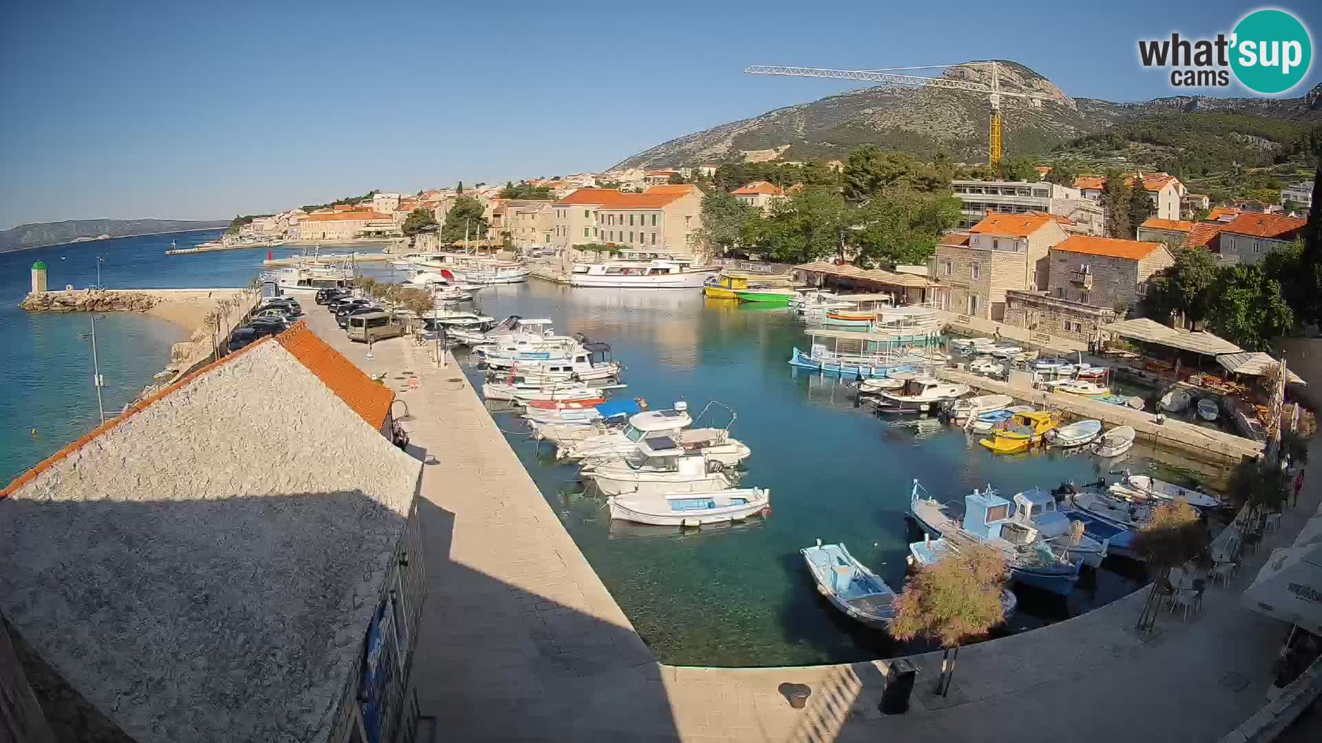 Webcam Bol Harbour – Live View of Bol Riva & Marina