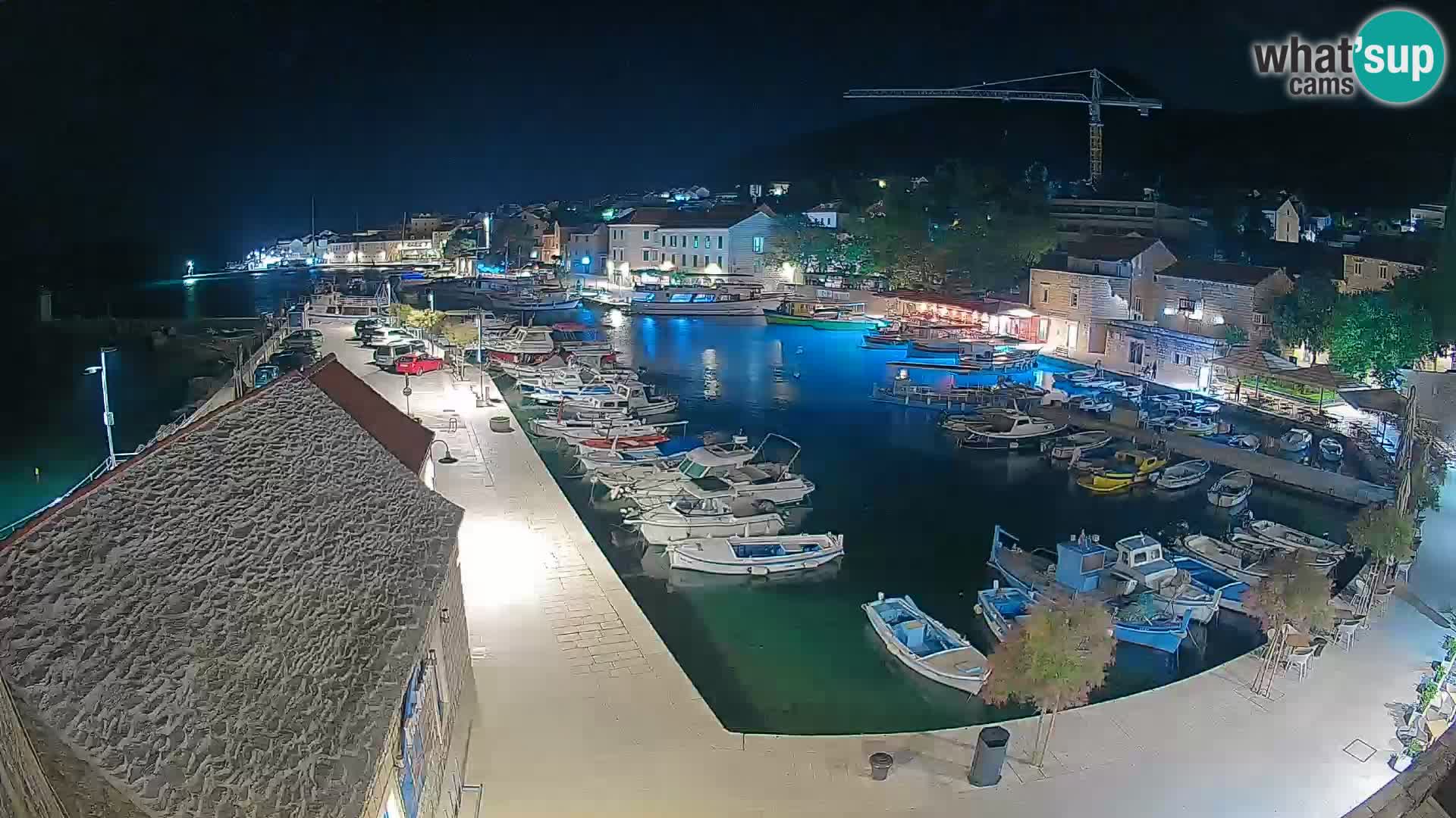 Webcam Bol Hafen – Liveblick auf Bol Riva & Marina