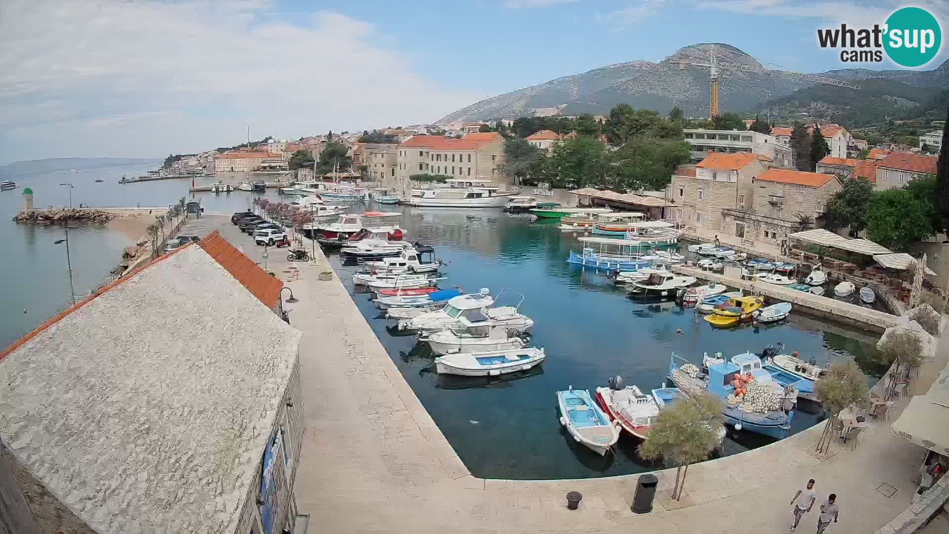 Webcam Bol Harbour – Live View of Bol Riva & Marina