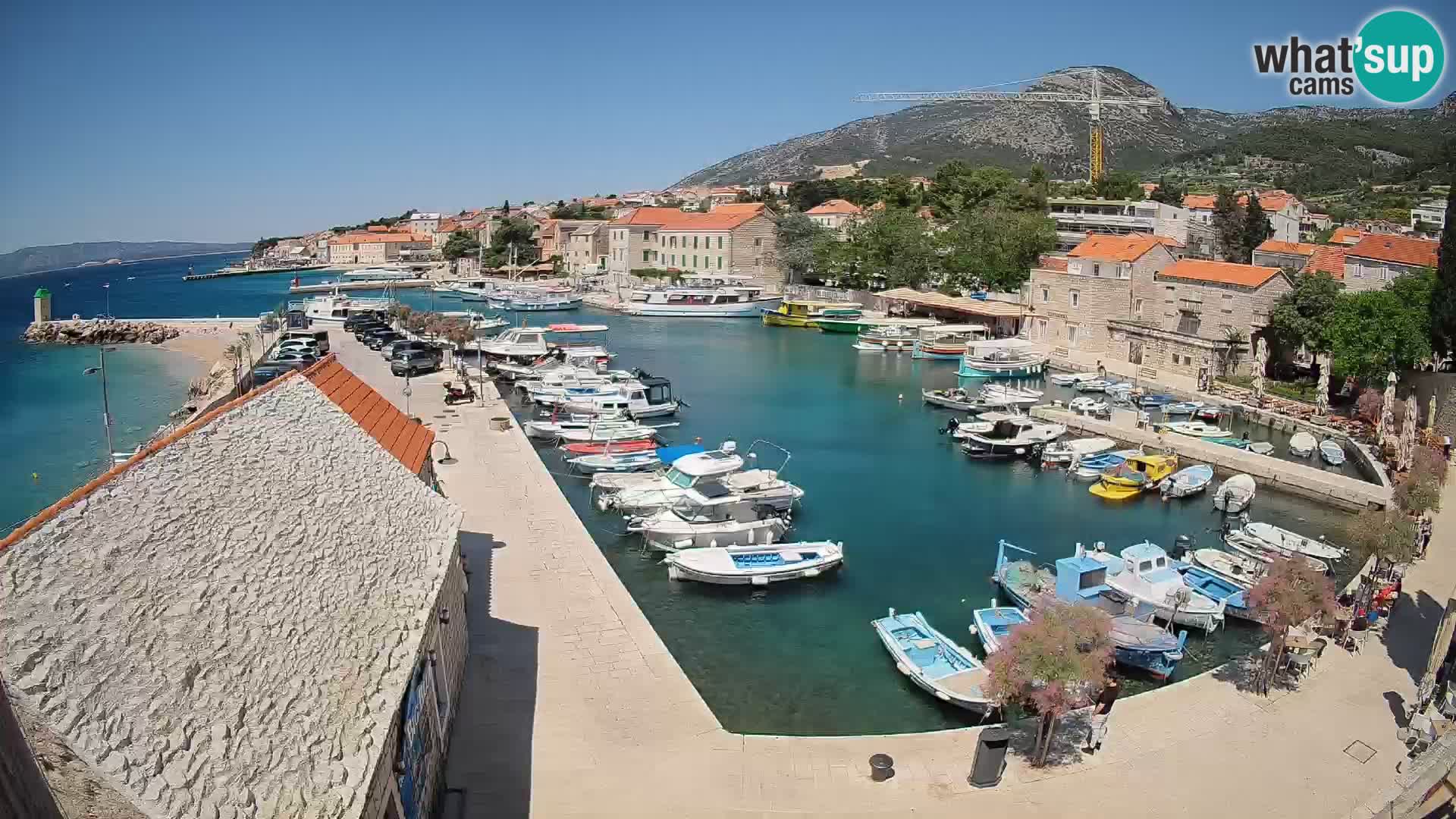 Webcam Bol Harbour – Live View of Bol Riva & Marina