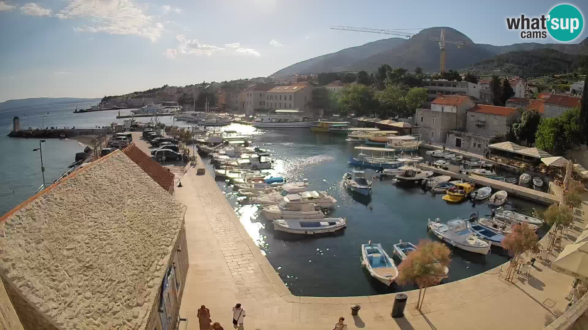 Webcam Bol Harbour – Live View of Bol Riva & Marina