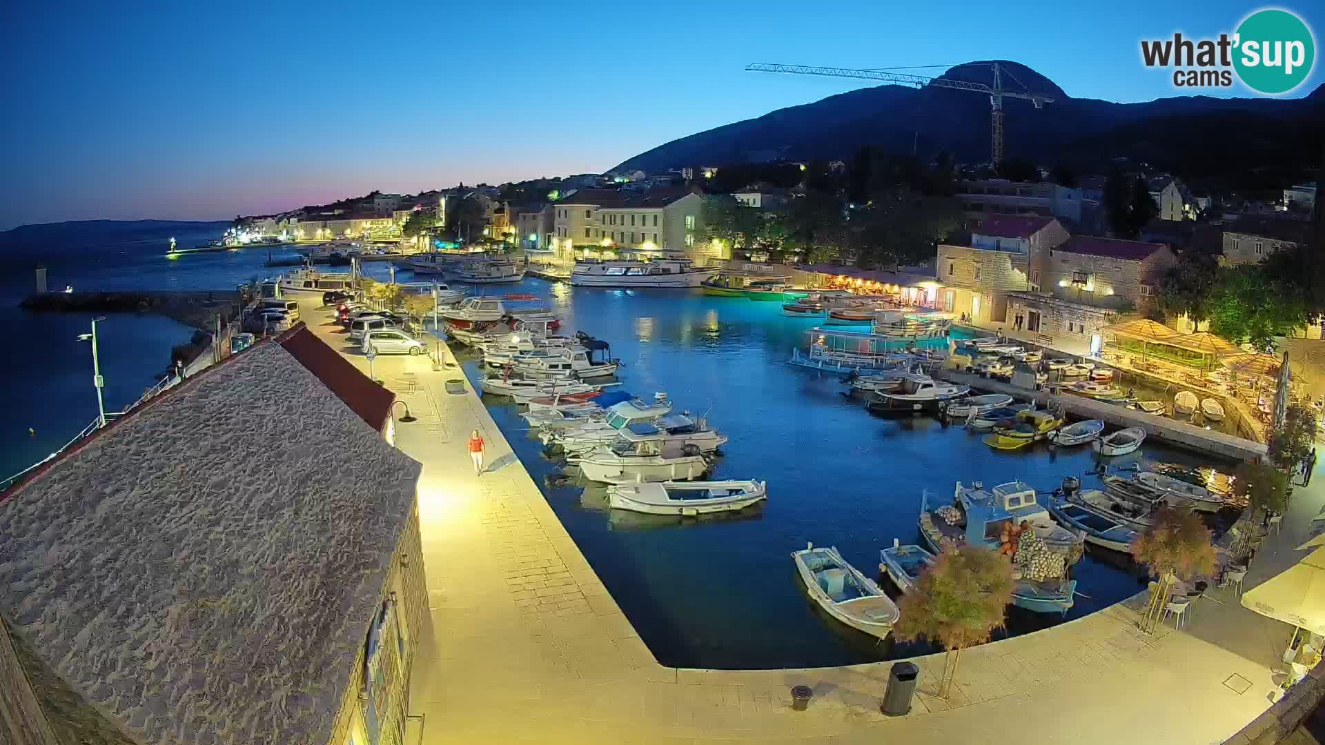 Webcam Bol Harbour – Live View of Bol Riva & Marina