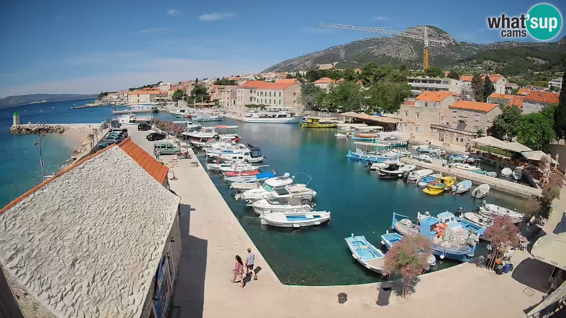 Webcam Bol Harbour – Live View of Bol Riva & Marina