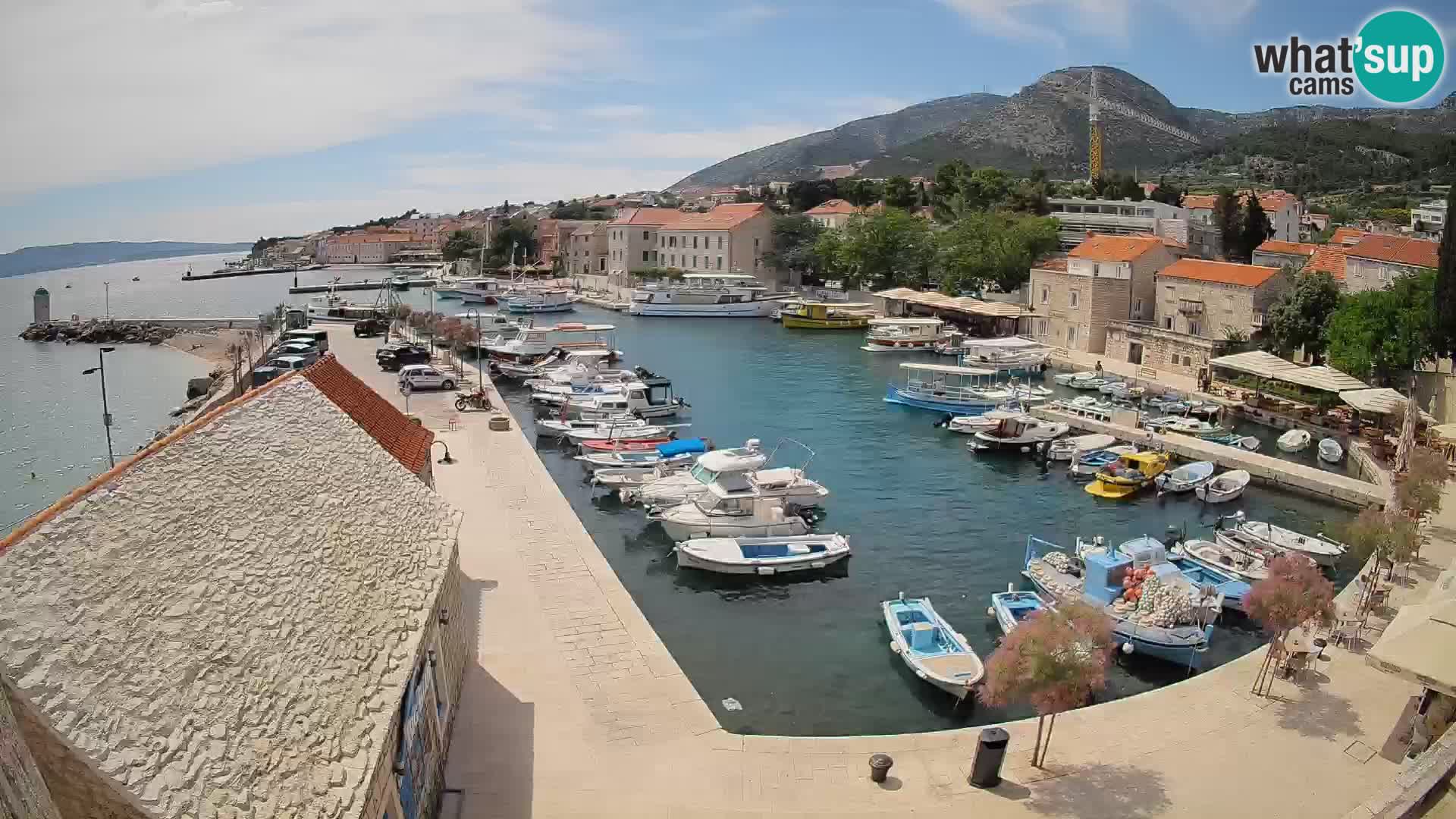 Webcam Bol Hafen – Liveblick auf Bol Riva & Marina