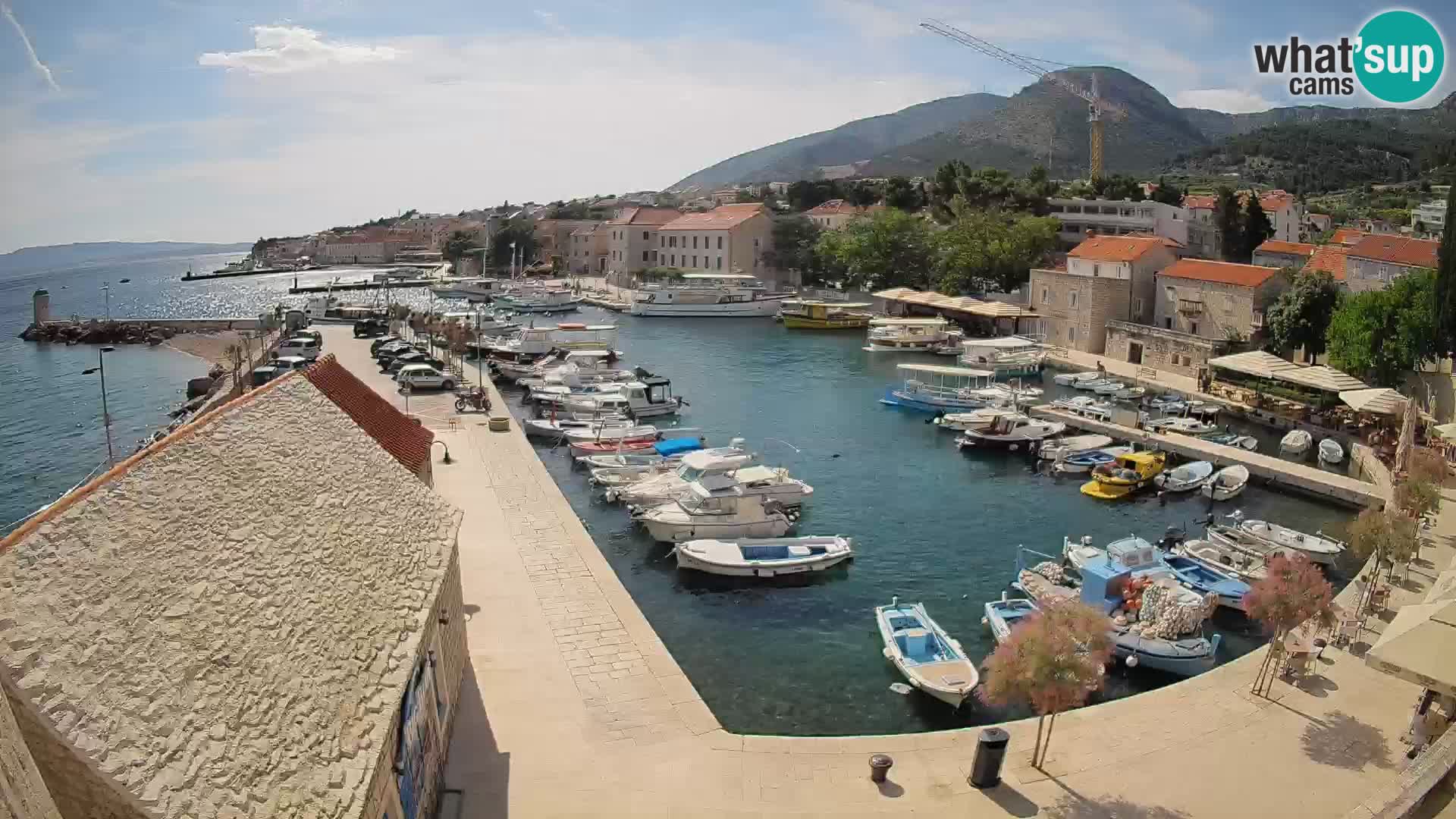 Webcam Bol Harbour – Live View of Bol Riva & Marina