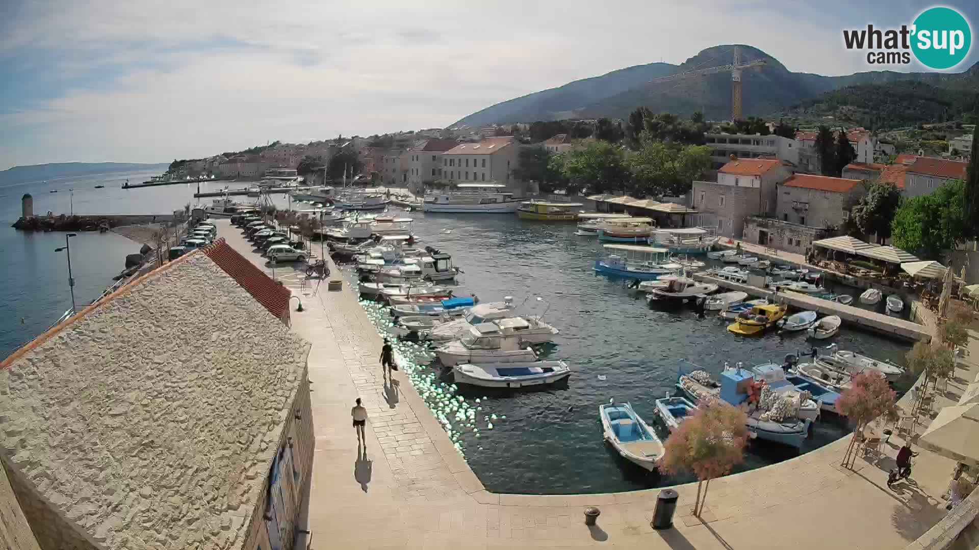 Webcam Bol Harbour – Live View of Bol Riva & Marina