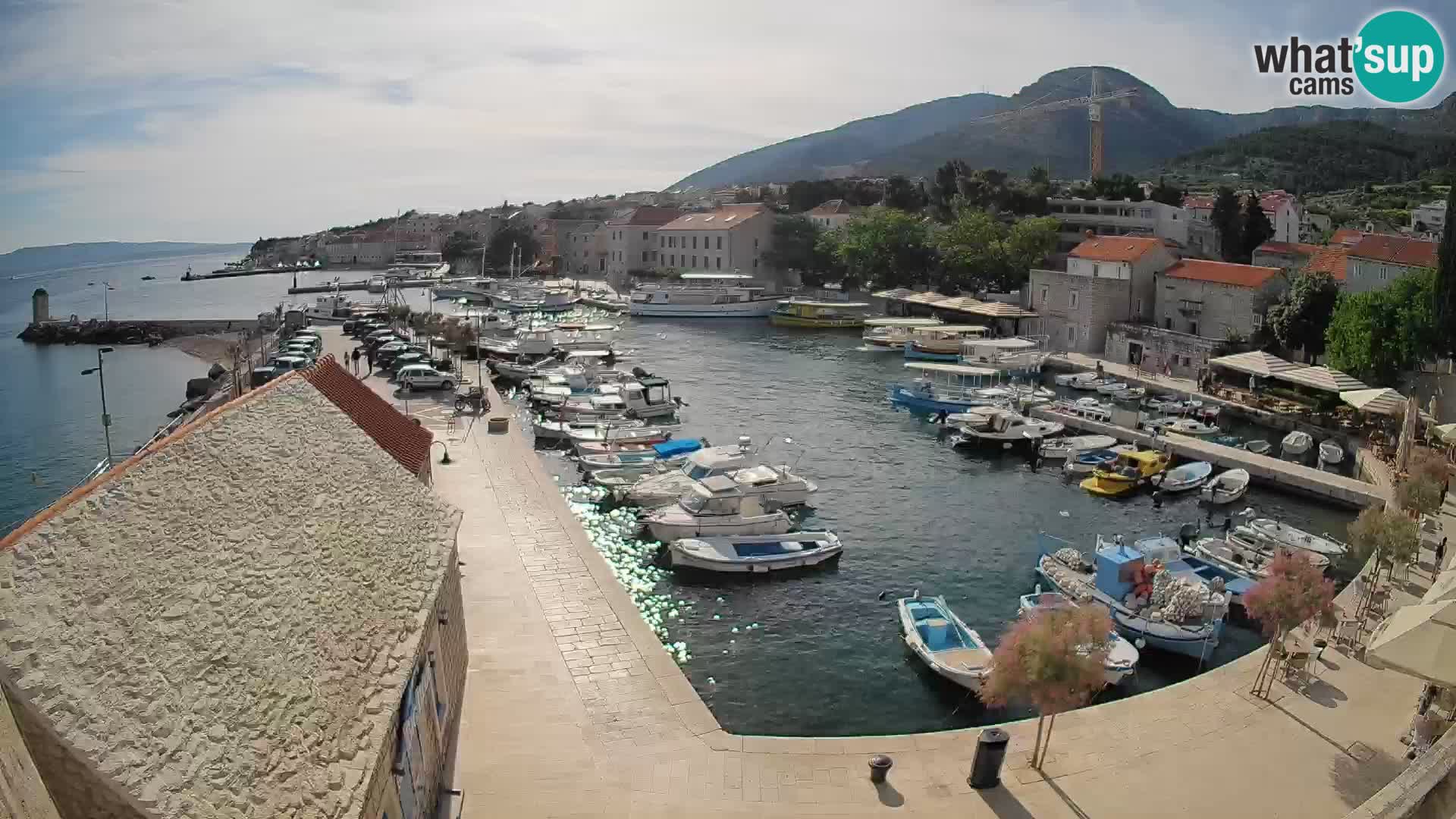 Webcam Bol Hafen – Liveblick auf Bol Riva & Marina
