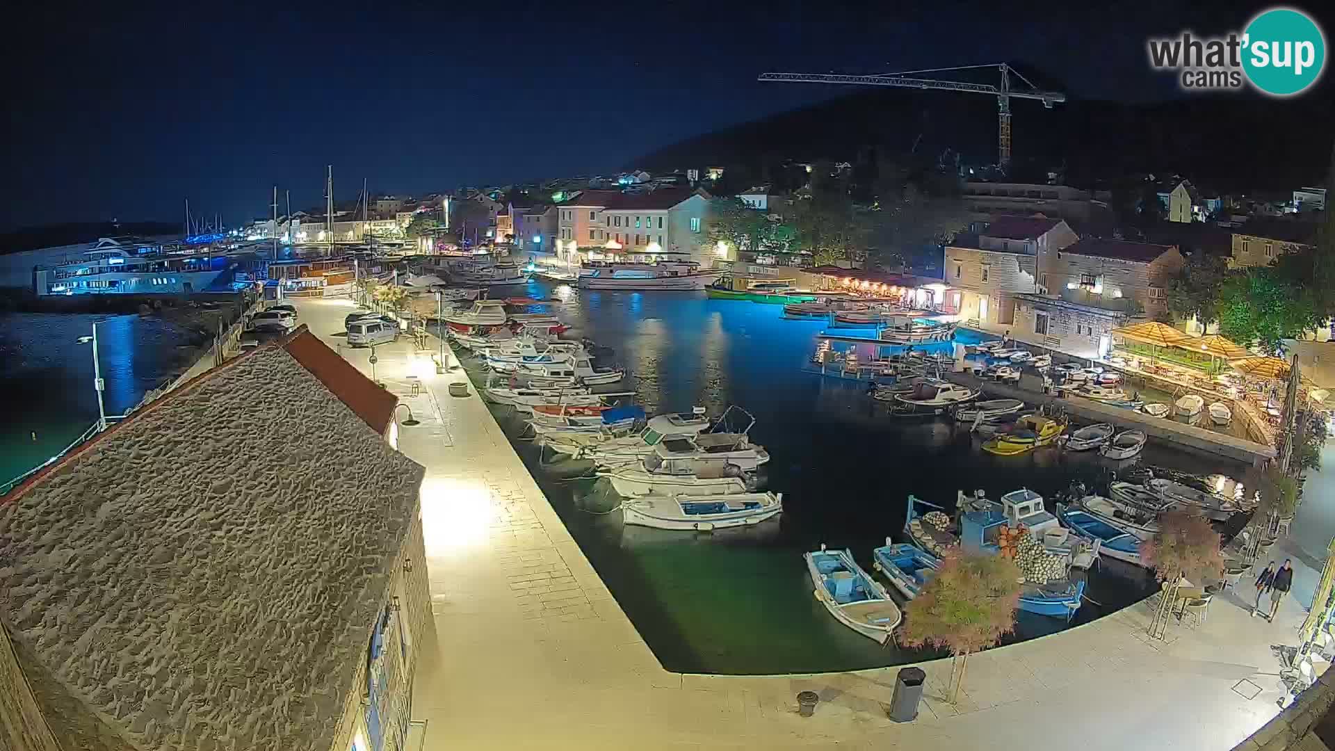 Webcam Bol Harbour – Live View of Bol Riva & Marina