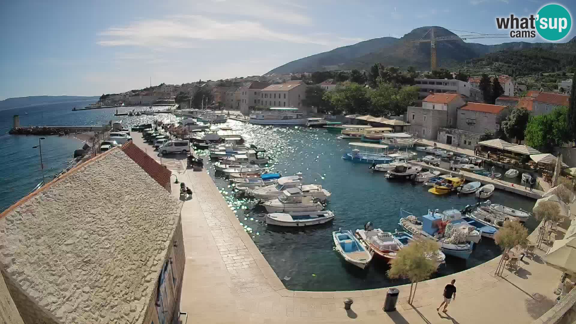 Webcam Bol Harbour – Live View of Bol Riva & Marina