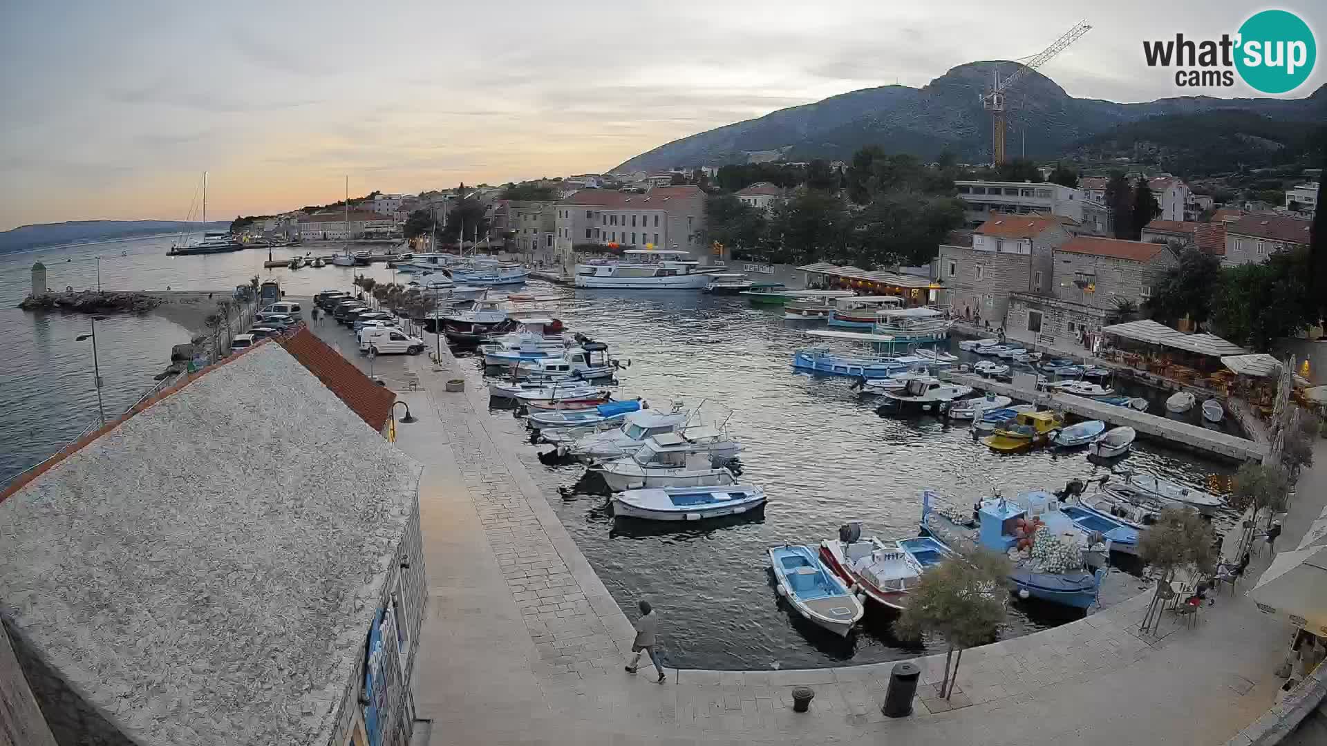 Webcam Bol Hafen – Liveblick auf Bol Riva & Marina