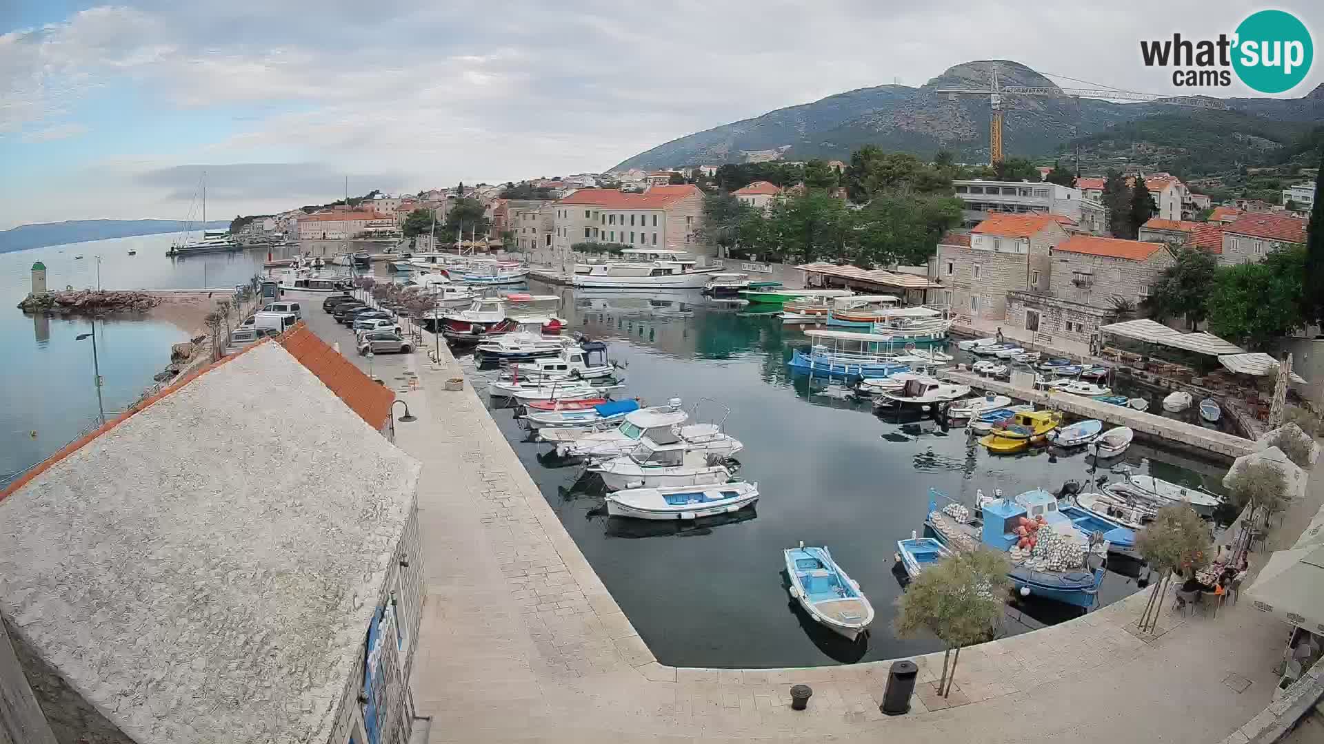 Webcam Bol Harbour – Live View of Bol Riva & Marina
