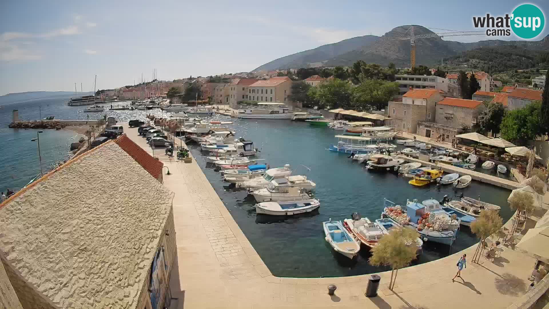 Webcam Bol Harbour – Live View of Bol Riva & Marina
