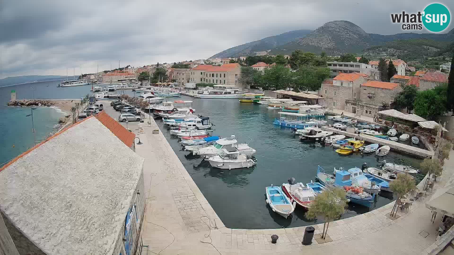 Webcam Bol Harbour – Live View of Bol Riva & Marina