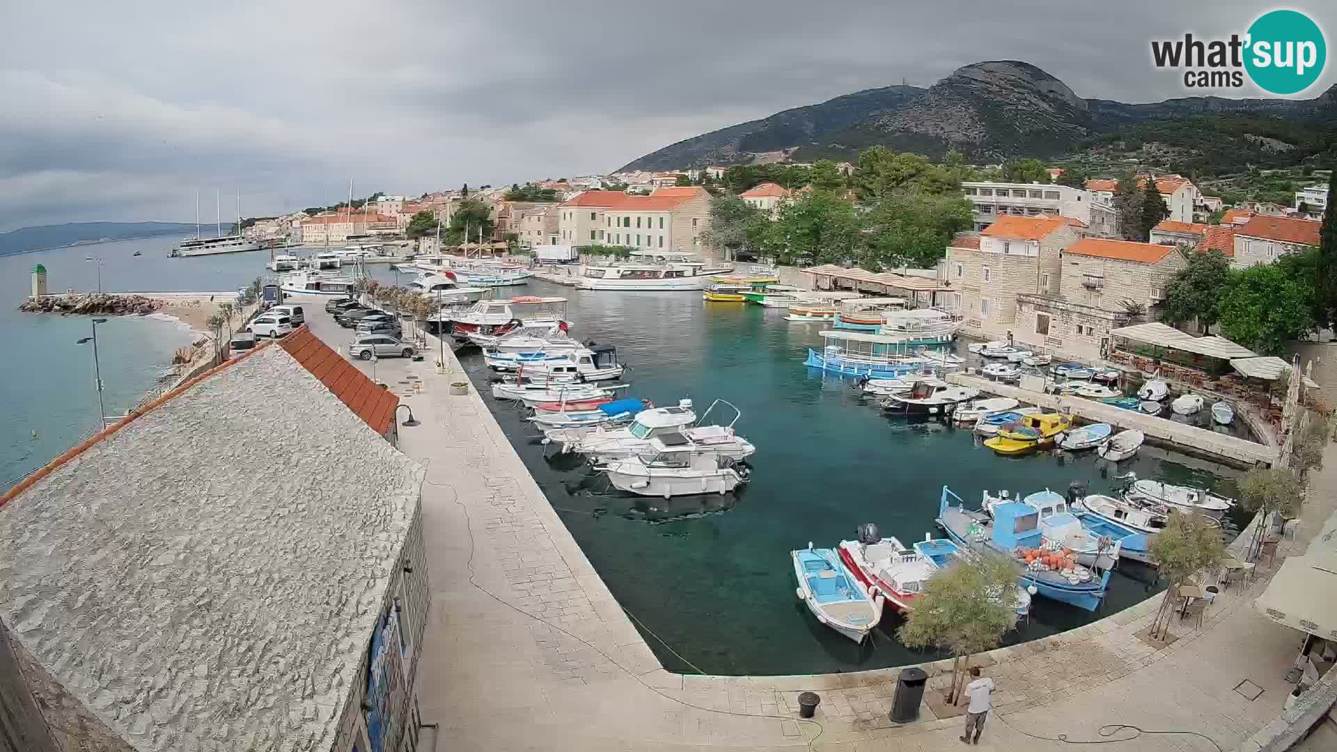 Webcam Bol Harbour – Live View of Bol Riva & Marina