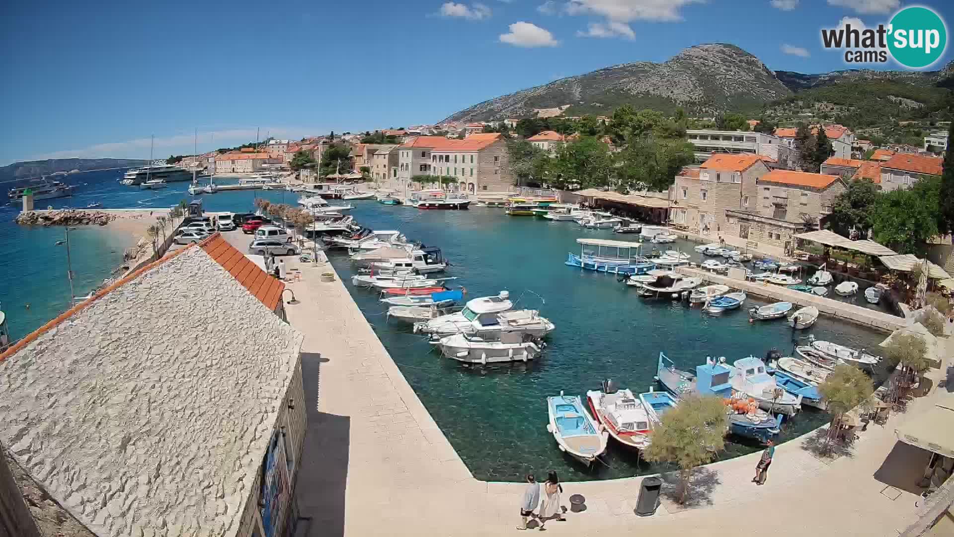 Webcam Bol Harbour – Live View of Bol Riva & Marina