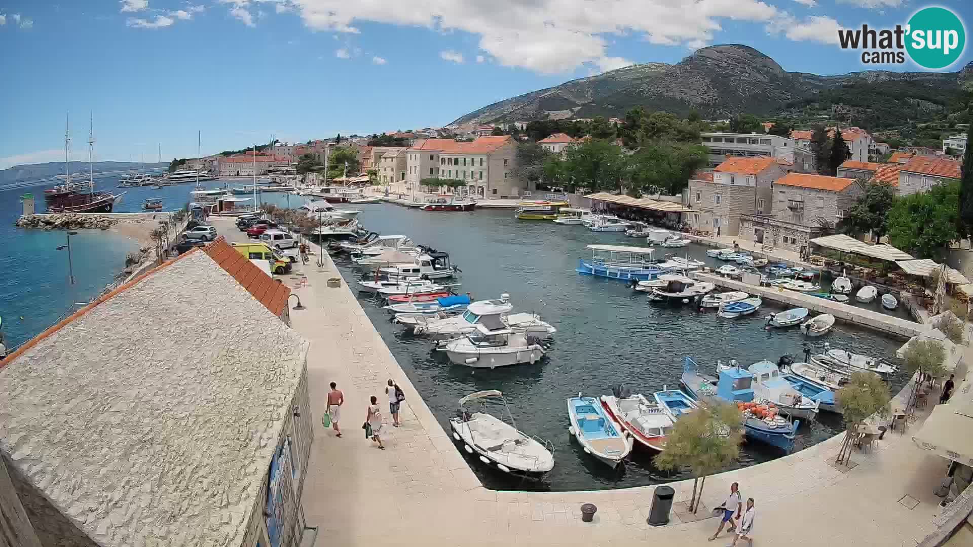 Webcam Bol Hafen – Liveblick auf Bol Riva & Marina